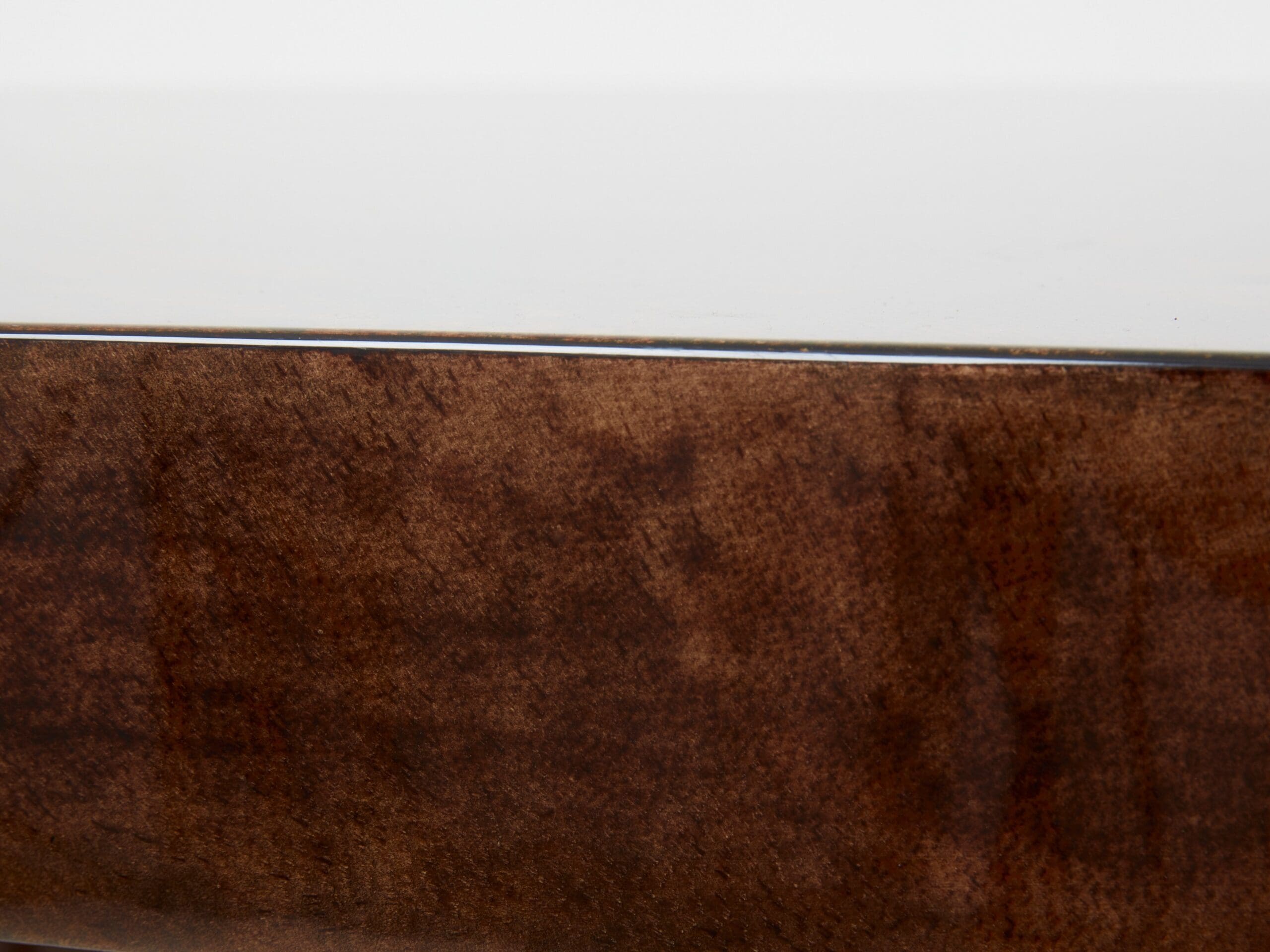 Table à Manger en Parchemin de Chèvre Laqué par Aldo Tura, Années 1960