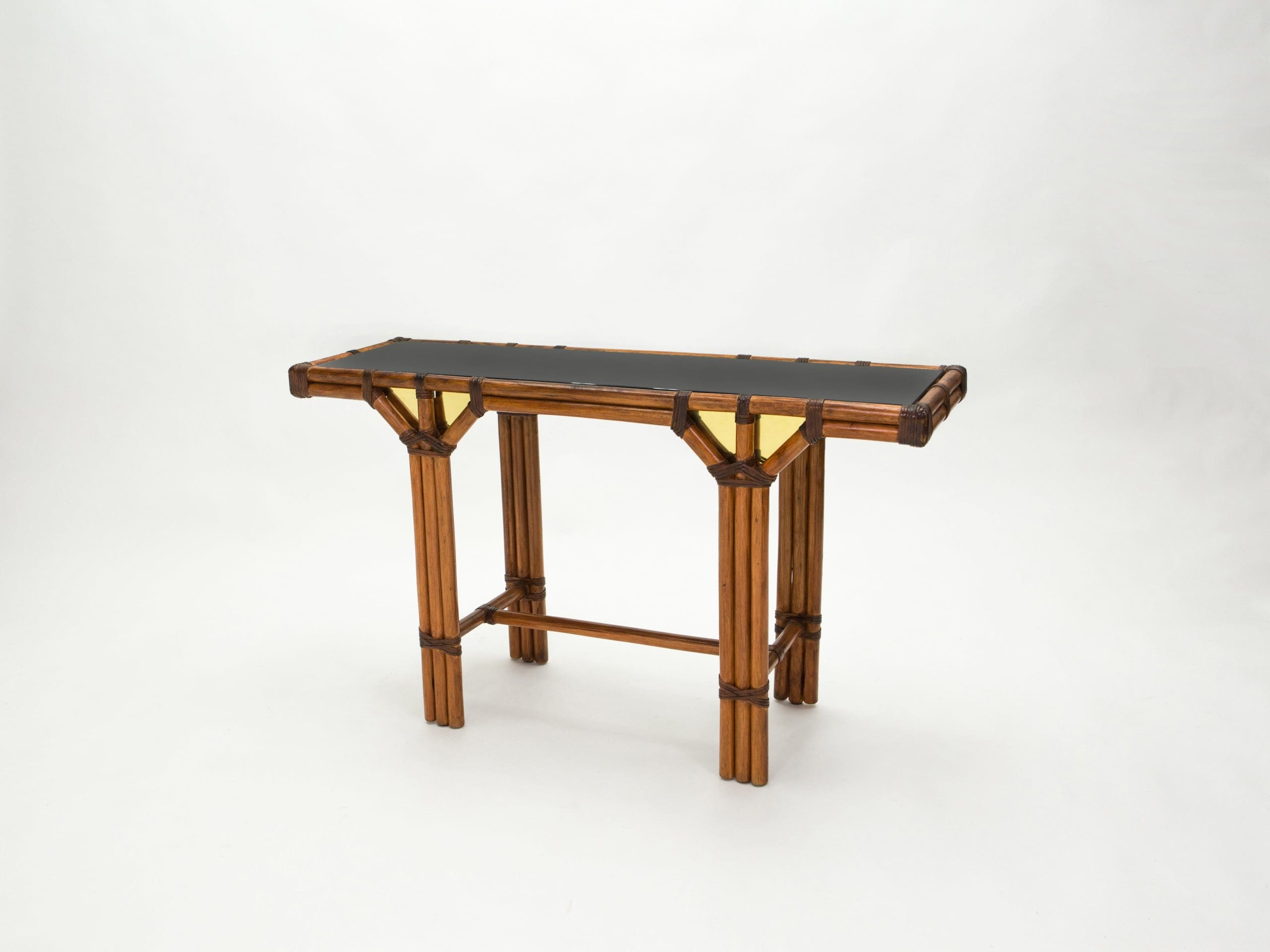 Table Console en Bambou et Laiton avec Plateau en Verre Noir – Années 1970