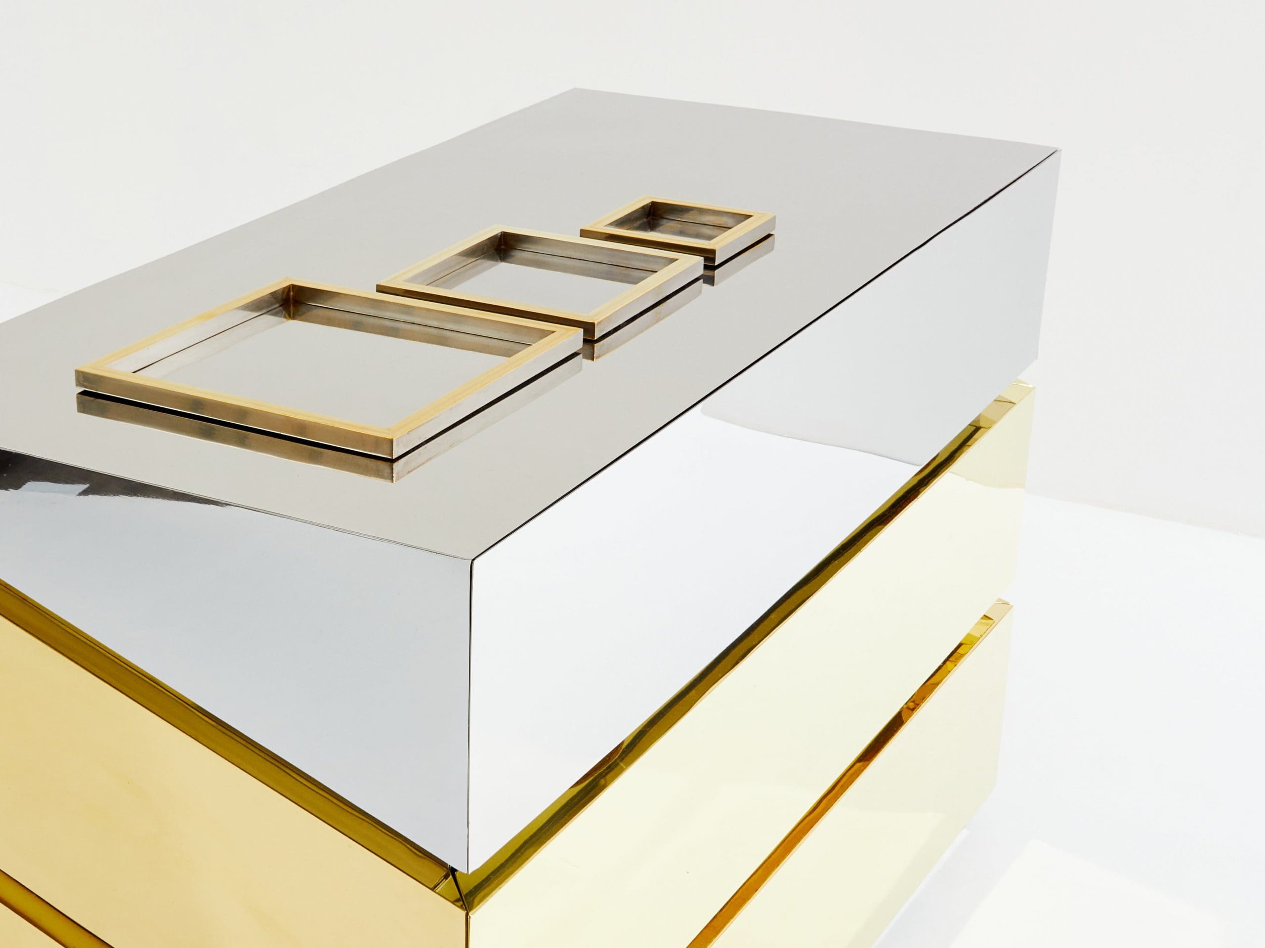 Commode Gabriella Crespi « Mr-Mme » en Chrome et Laiton (1972)