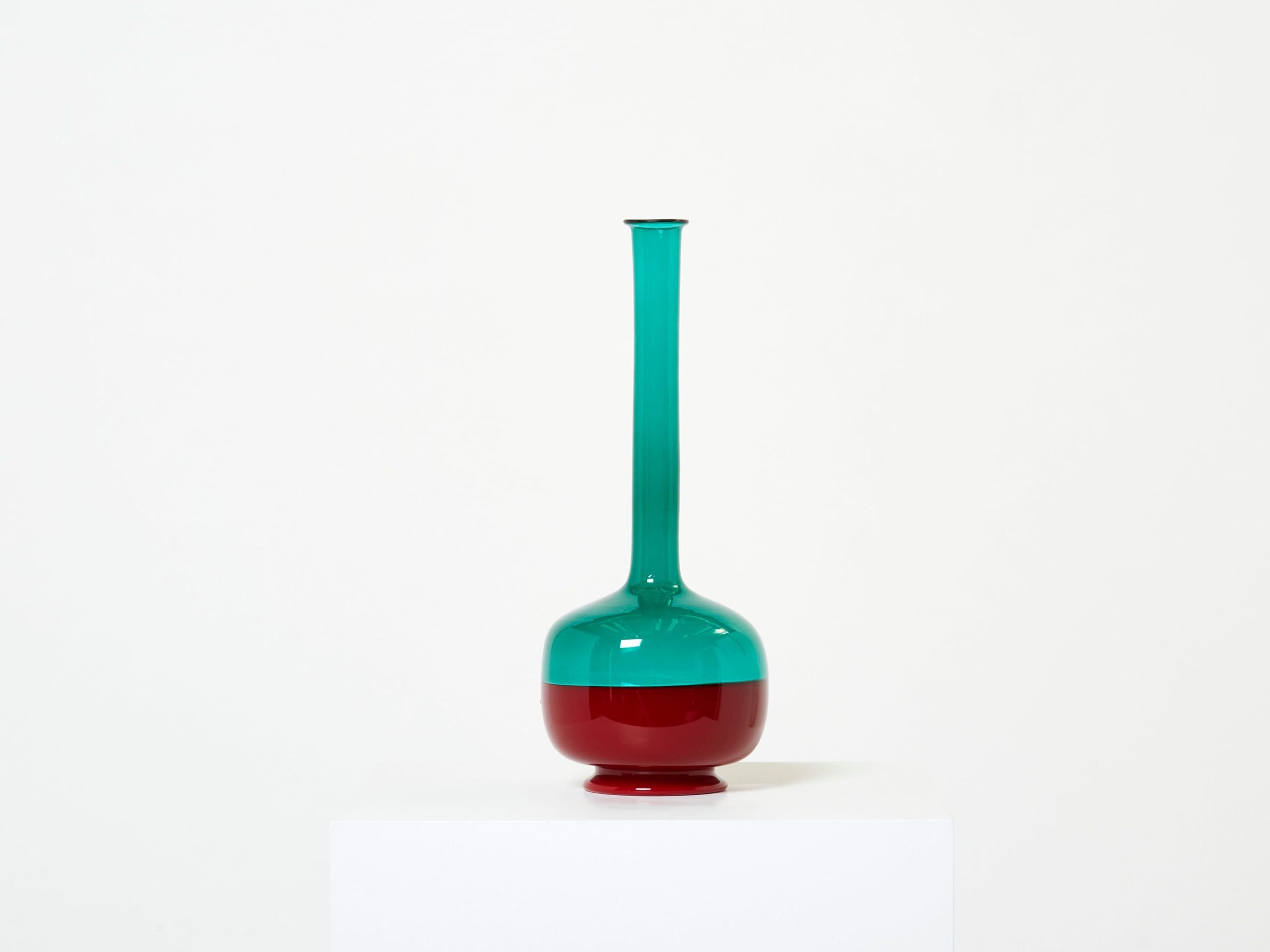 Bouteille en verre de Murano de Gio Ponti pour Venini, série Morandiana, années 1960