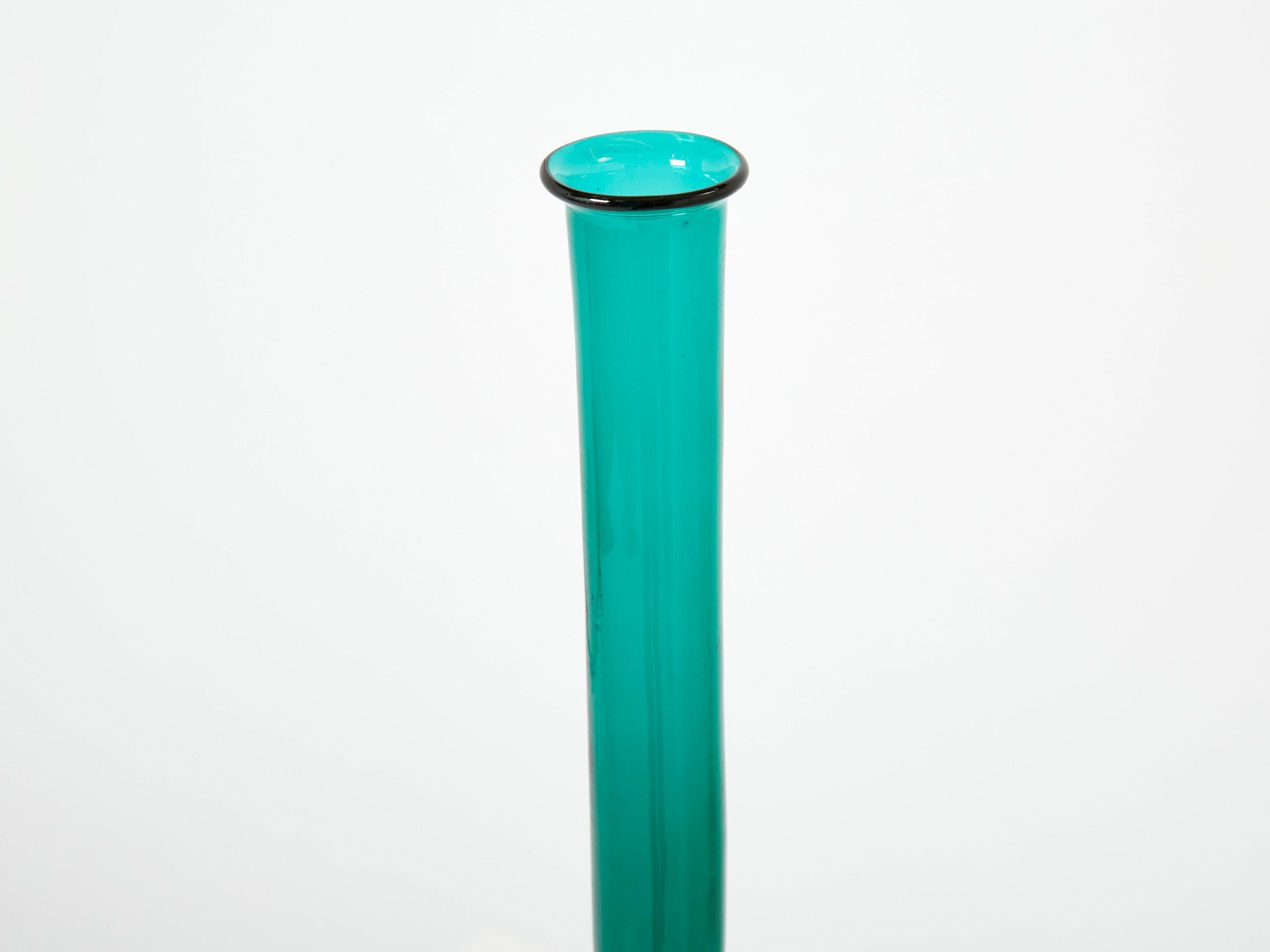 Bouteille en verre de Murano de Gio Ponti pour Venini, série Morandiana, années 1960