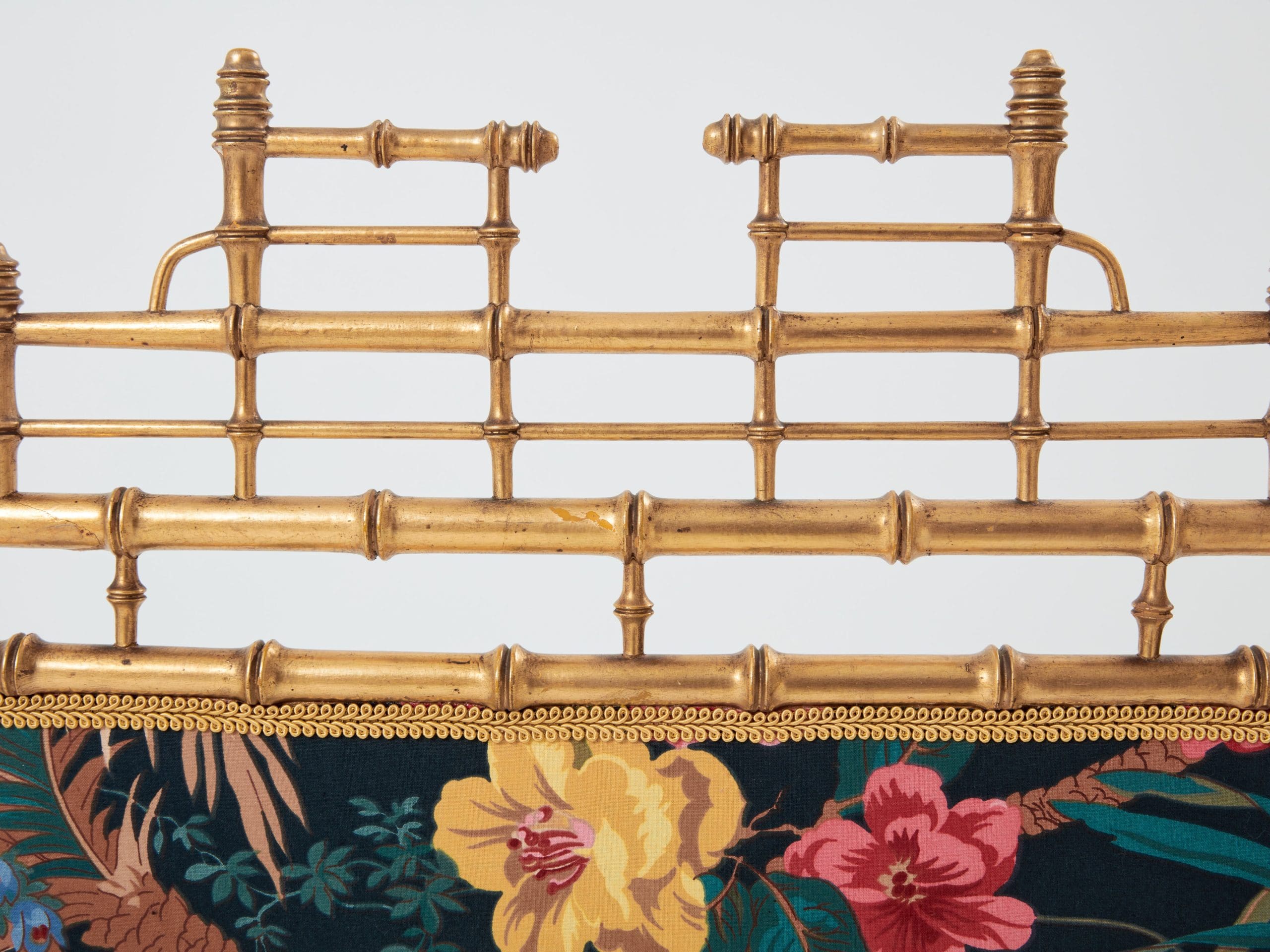 Écran de Cheminée Décoratif en Bois Doré Imitation Bambou – Années 1960
