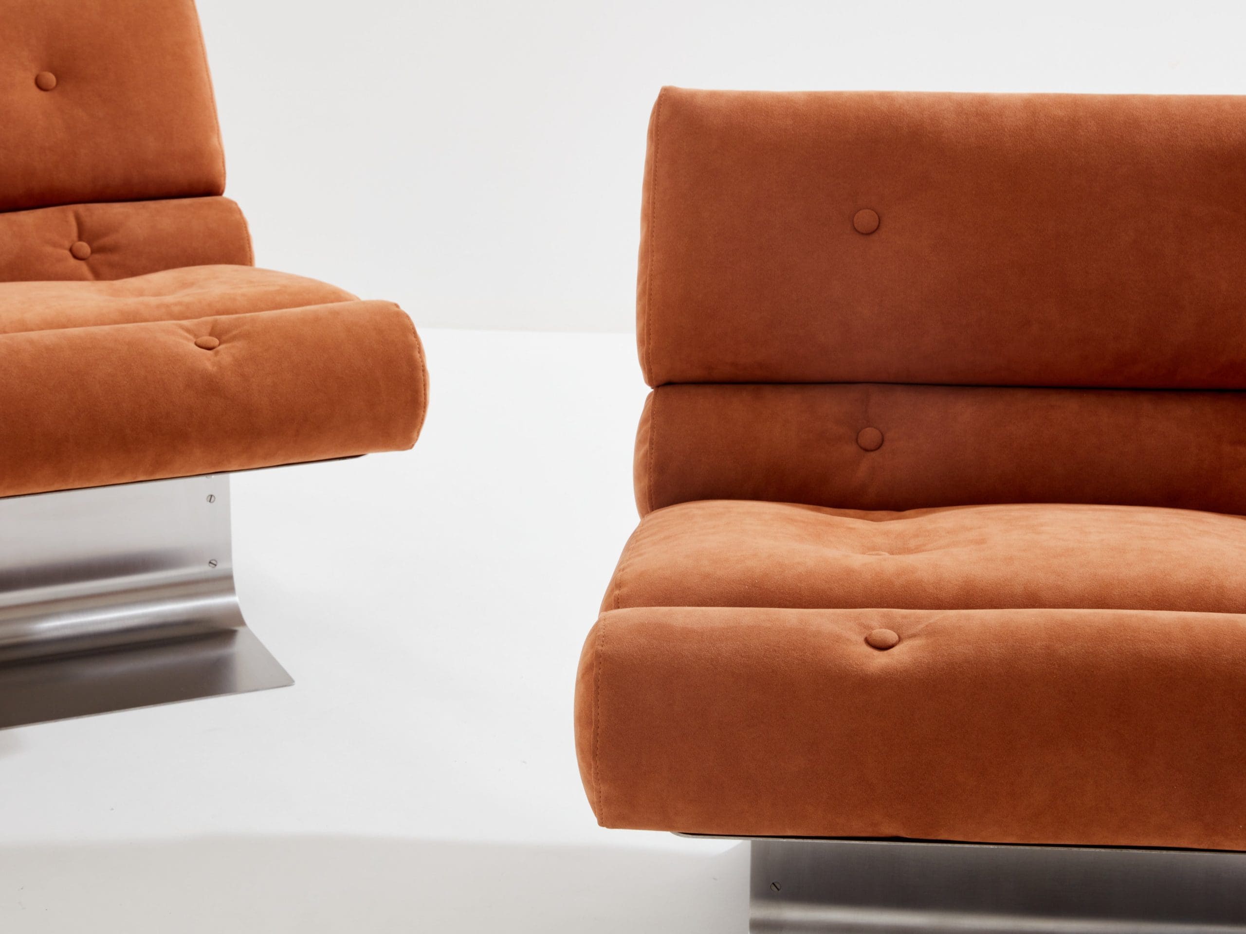 François Monnet pour Kappa Fauteuils en acier inoxydable et en daim 1970