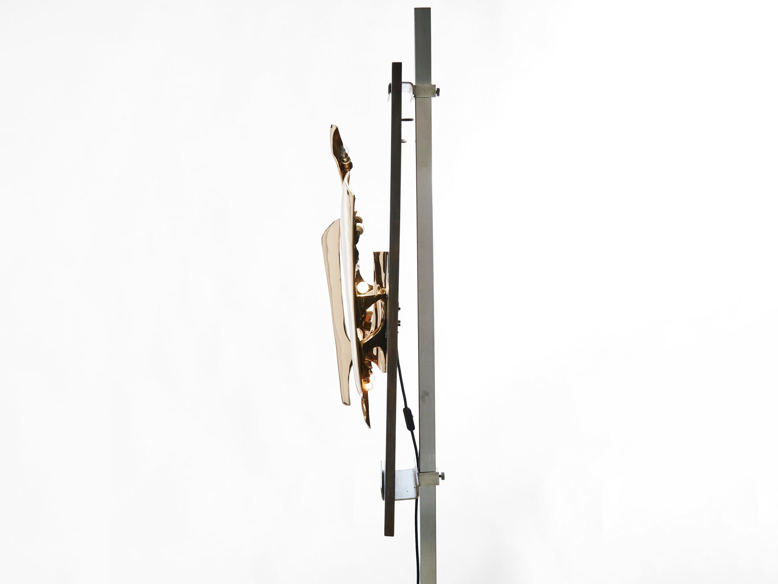 Sculpture Lumineuse ‘Coeur’ de Fred Brouard : Chef-d’œuvre de Bronze et Lumière
