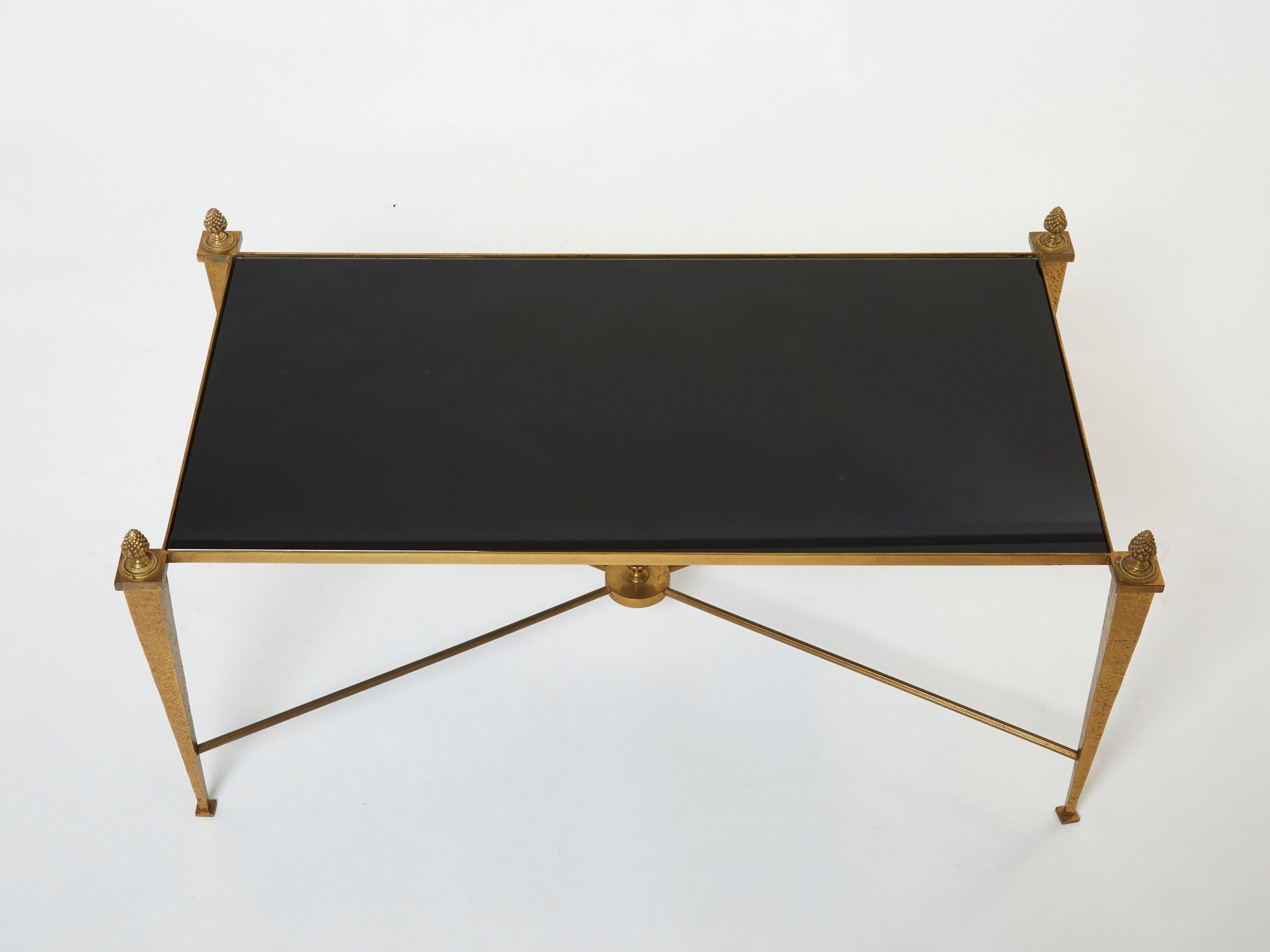 Table basse Maison Ramsay en fer forgé doré et opaline (1960s)