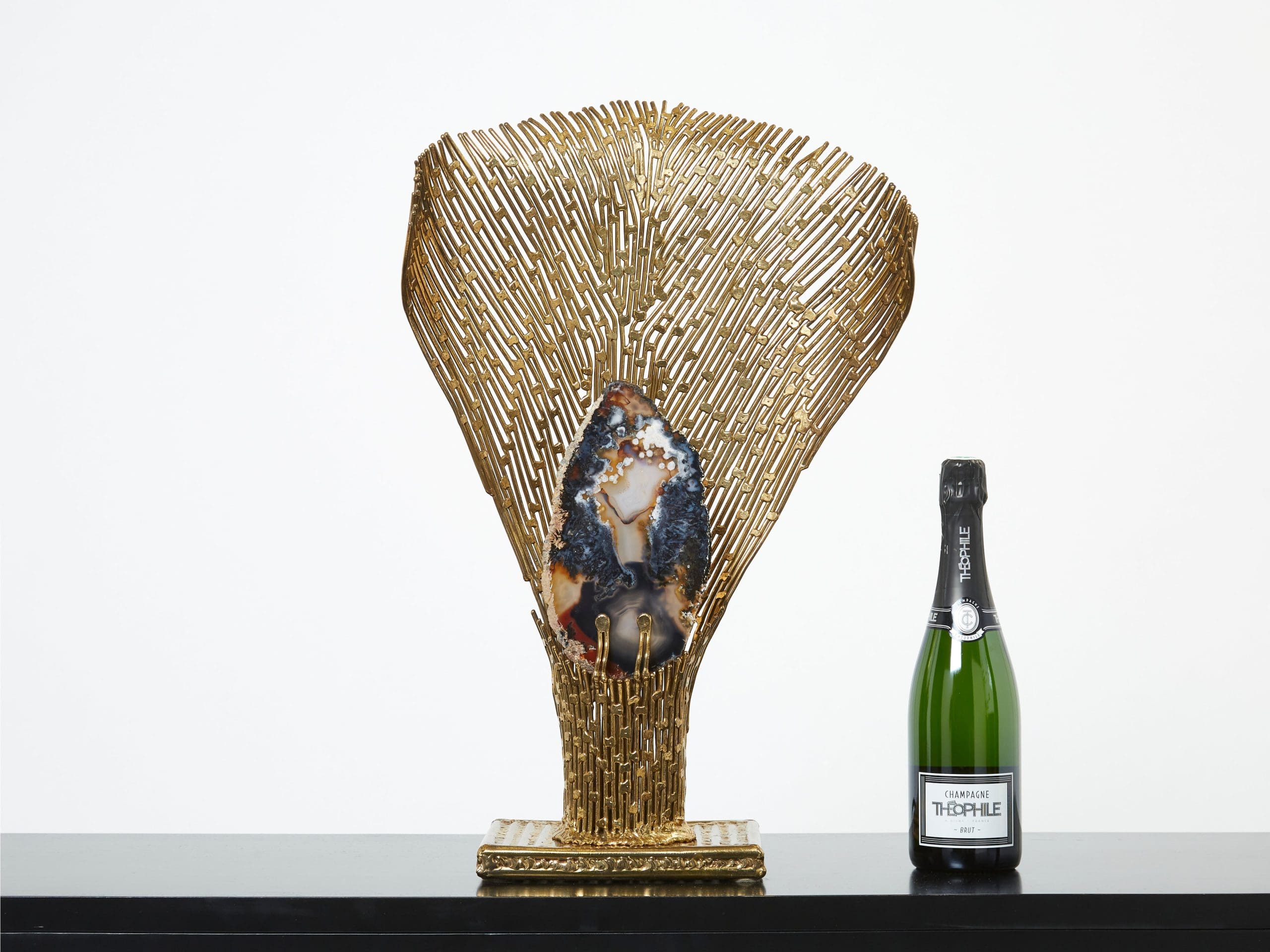 Lampe de table Henri Fernandez en laiton et agate, modèle Nefertiti, 1970
