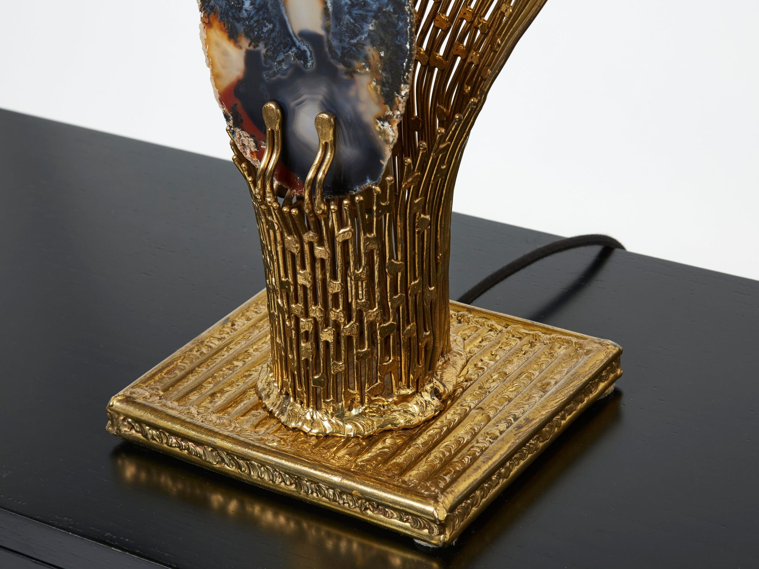 Lampe de table Henri Fernandez en laiton et agate, modèle Nefertiti, 1970