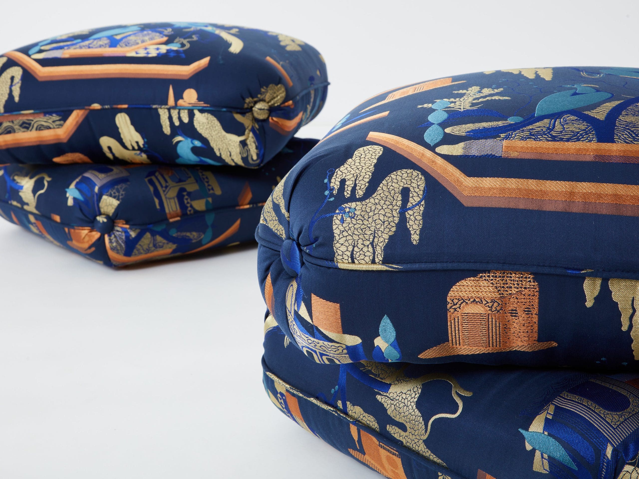 Tabourets d’exception par Jacques Charpentier pour Maison Jansen (1970s)