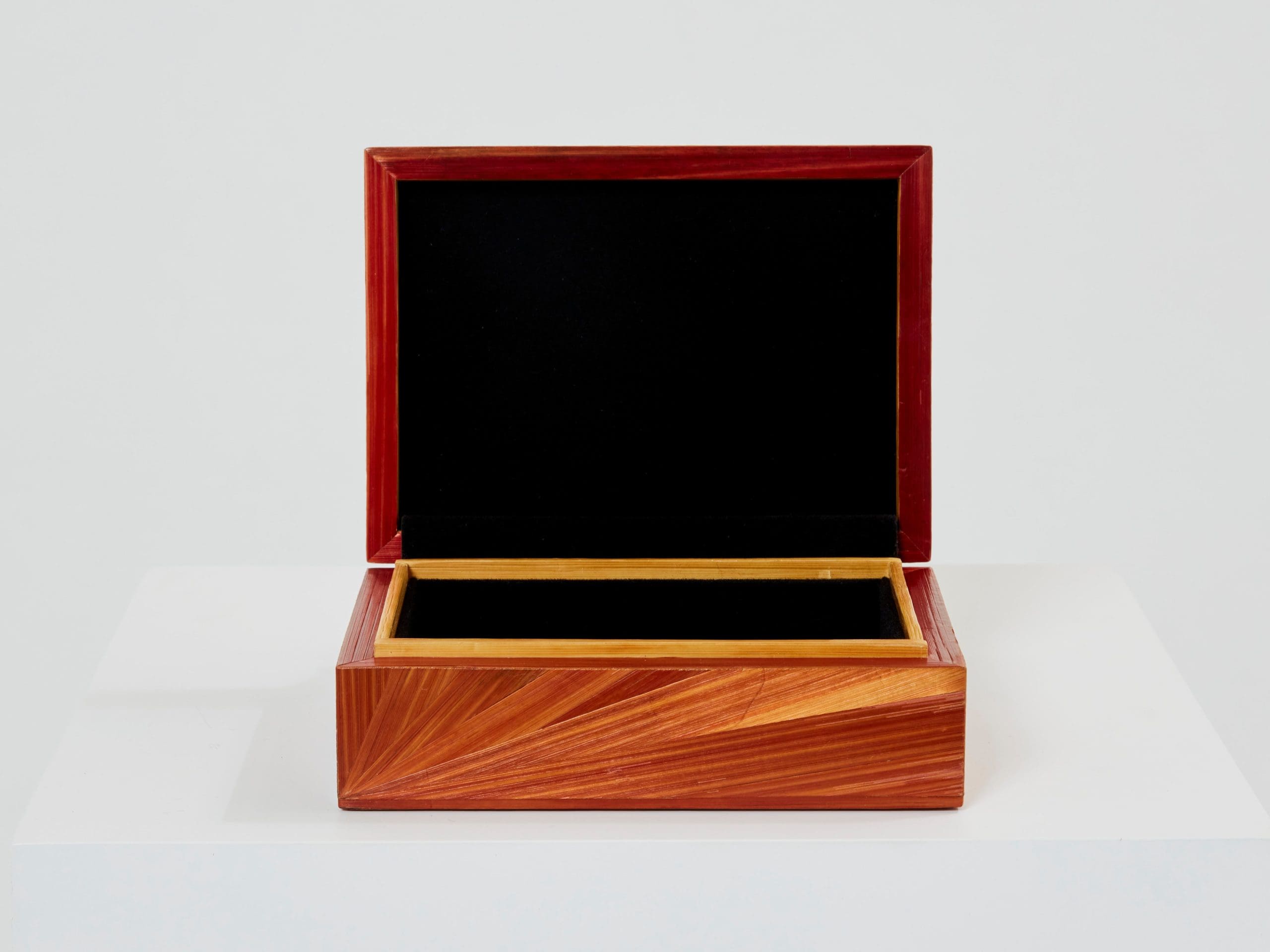 Coffret en marqueterie de paille Jean-Michel Frank des années 1930