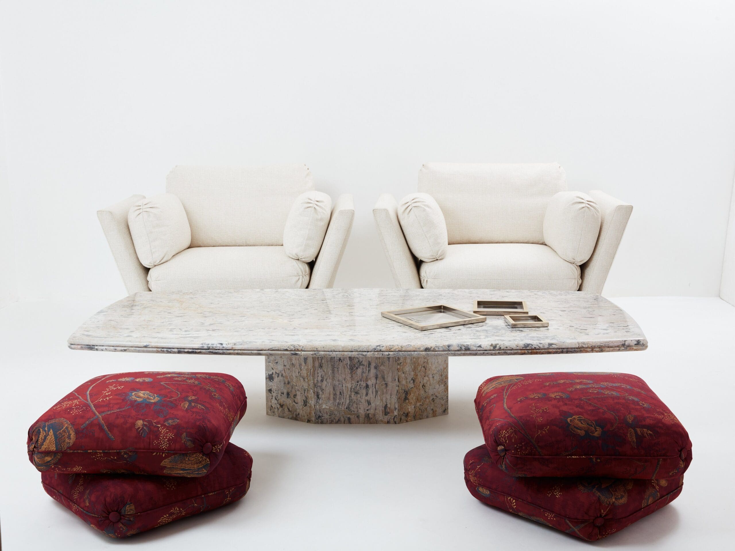Table Basse en Marbre Sicilien Greige des Années 1970