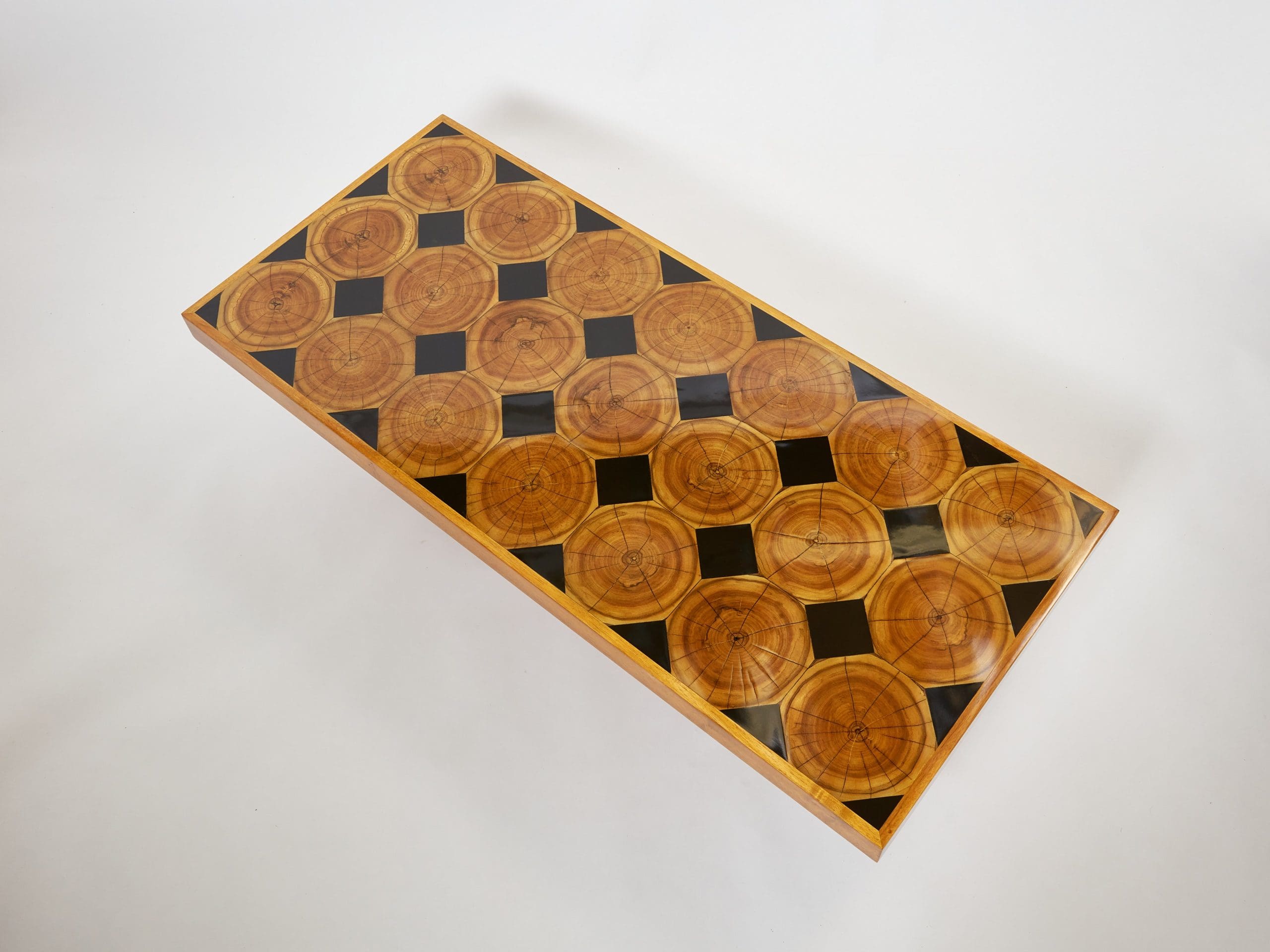 Table basse française en chêne, bois pétrifié et ardoise, années 1960