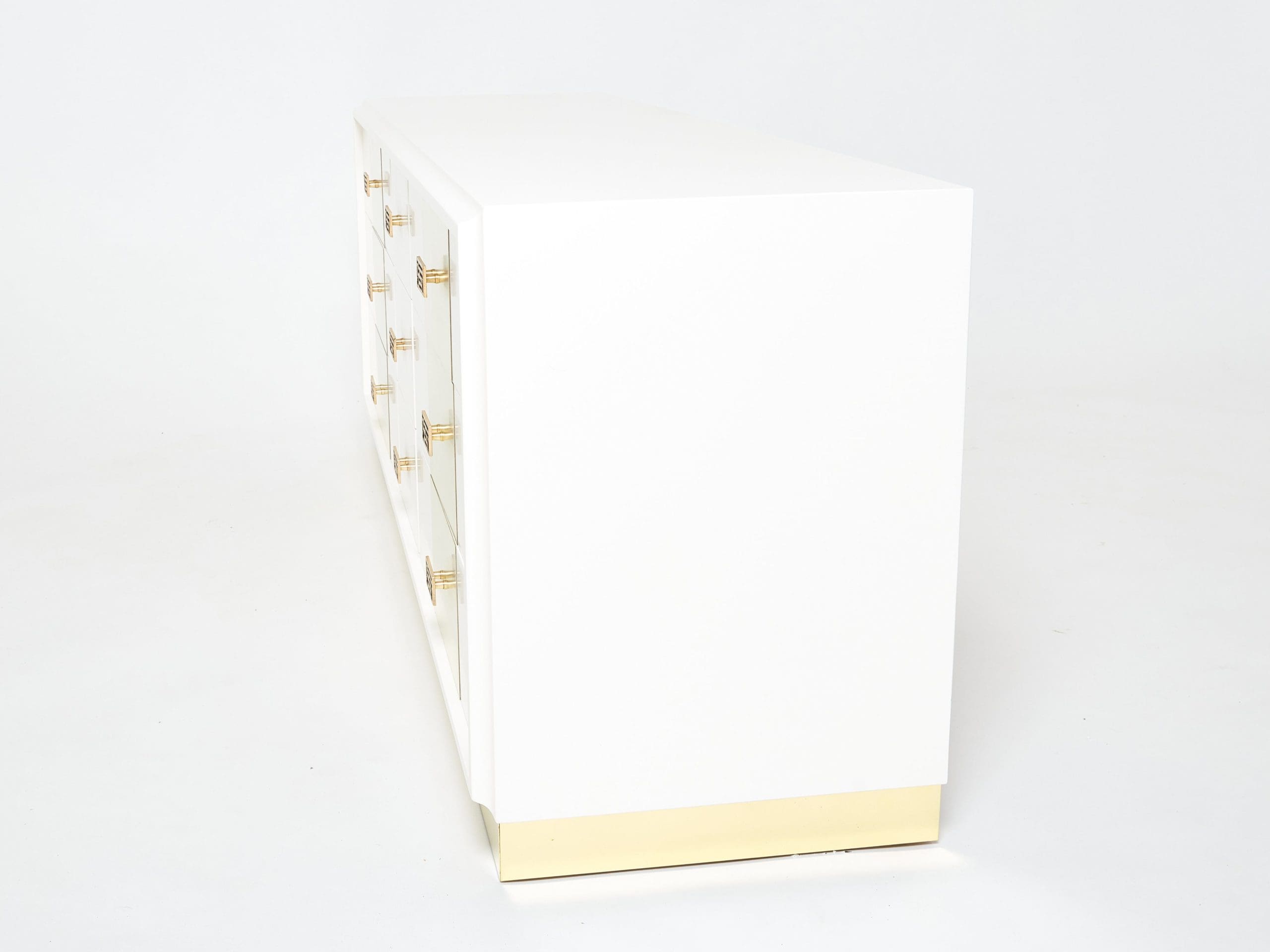 Commode en Laiton Laqué Blanc par Luciano Frigerio, 1970s