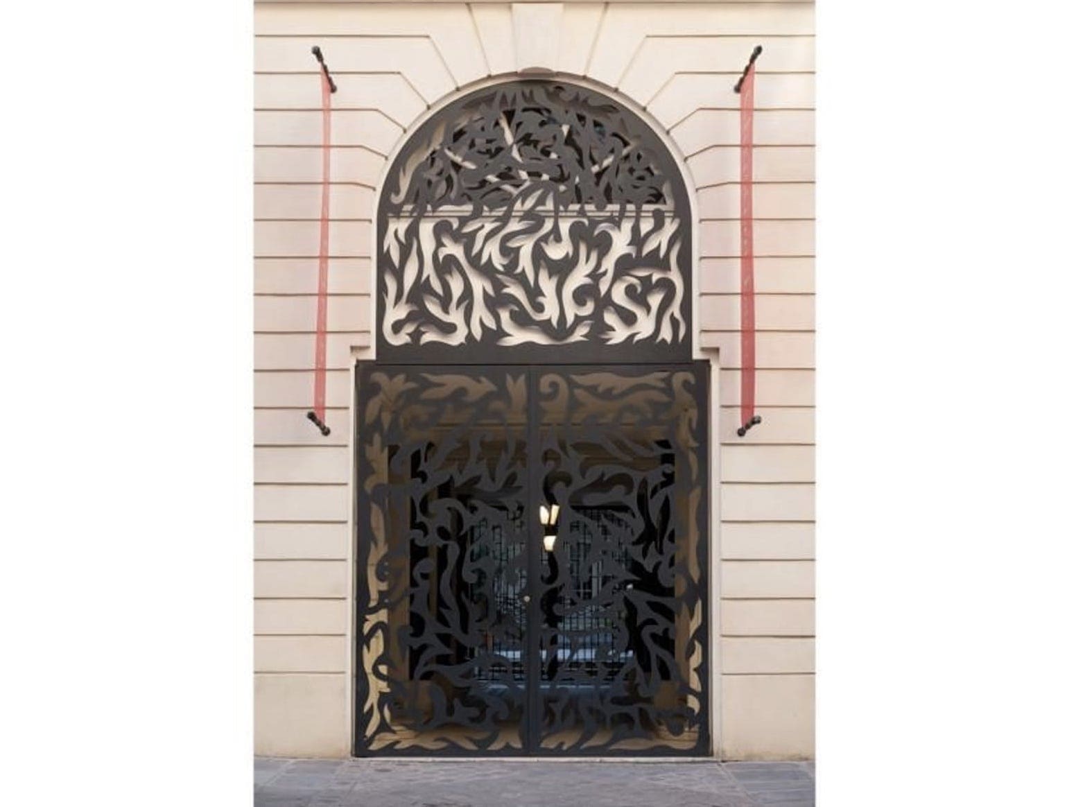 Buffet Moucharabieh par Garouste & Bonetti pour Christian Lacroix (1987)