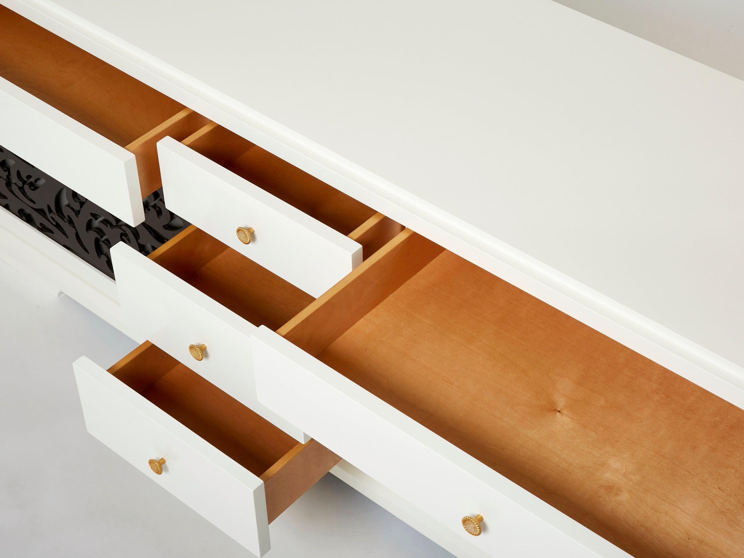 Buffet Moucharabieh par Garouste & Bonetti pour Christian Lacroix (1987)