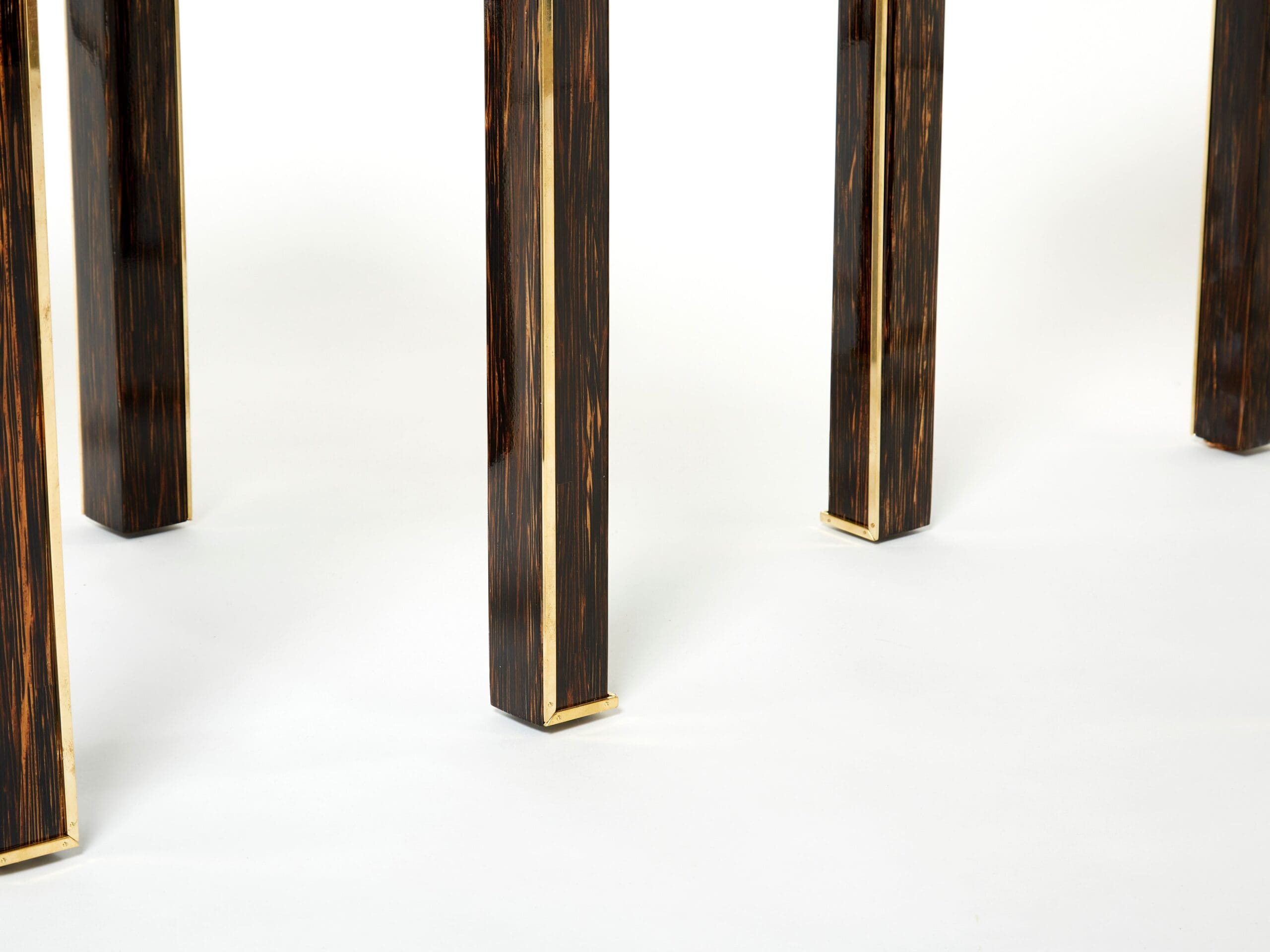 Paire de Tables d’Appoint en Bois de Palmier et Laiton par Romeo Paris, Années 1970