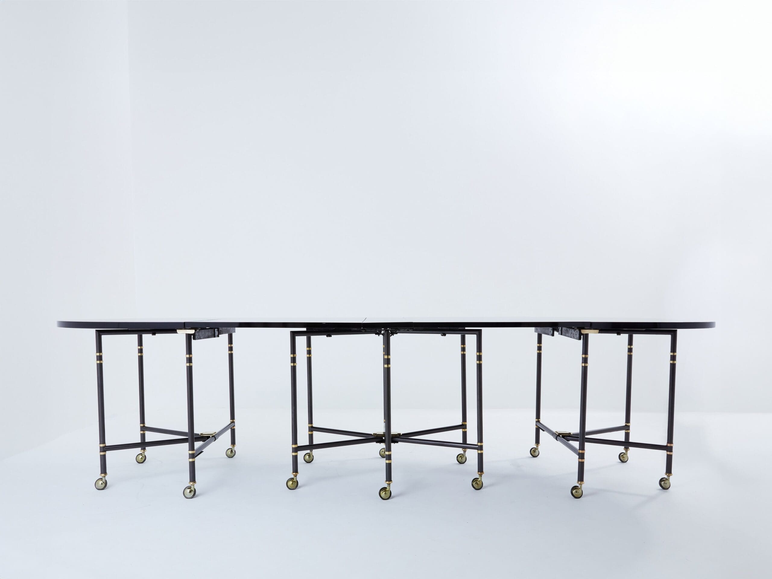 Table de Salle à Manger « Royal » par Maison Jansen, Plateau Noir Laqué, Années 1960