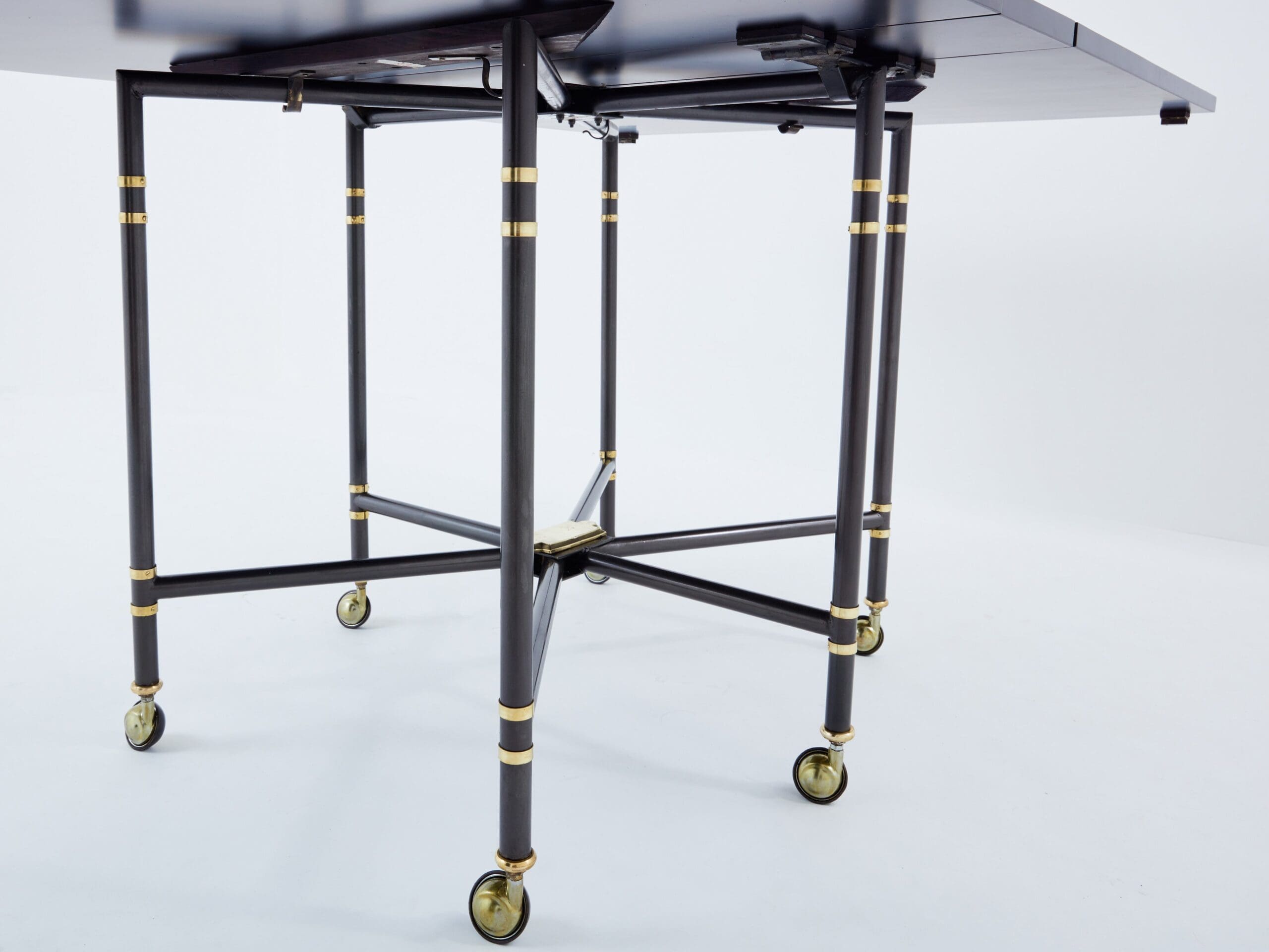 Table de Salle à Manger « Royal » par Maison Jansen, Plateau Noir Laqué, Années 1960