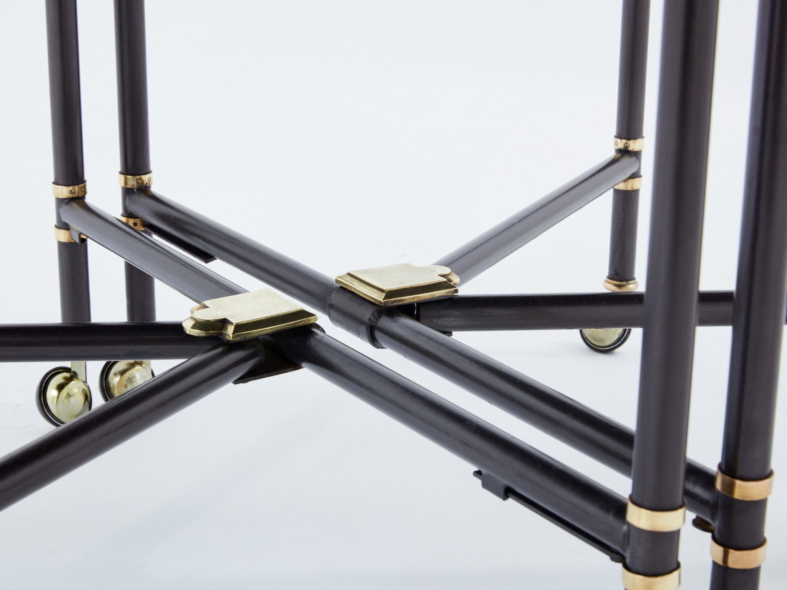 Table de Salle à Manger « Royal » par Maison Jansen, Plateau Noir Laqué, Années 1960