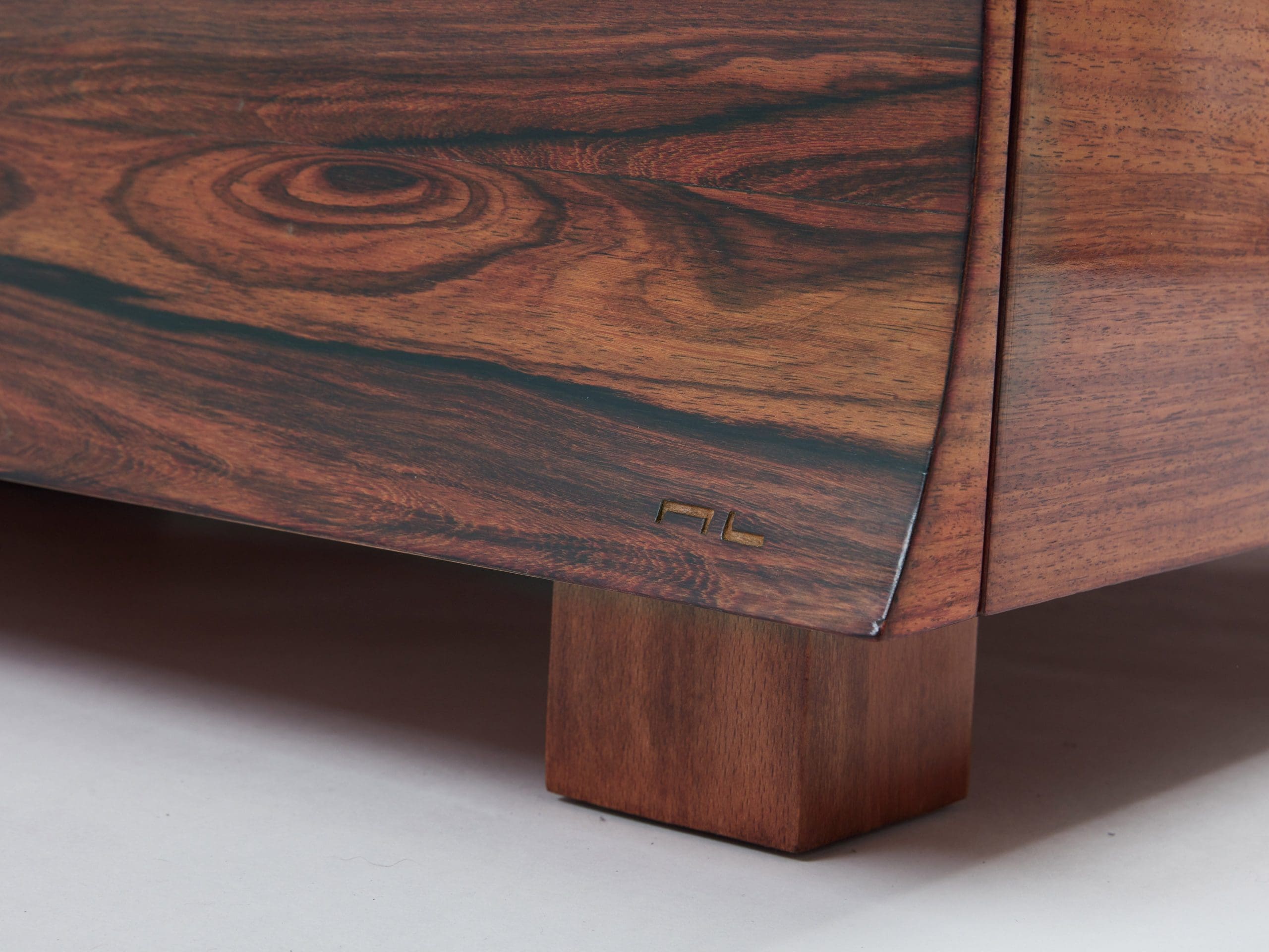 Cabinet Bar en Marqueterie par Michel Lefèvre – 1960