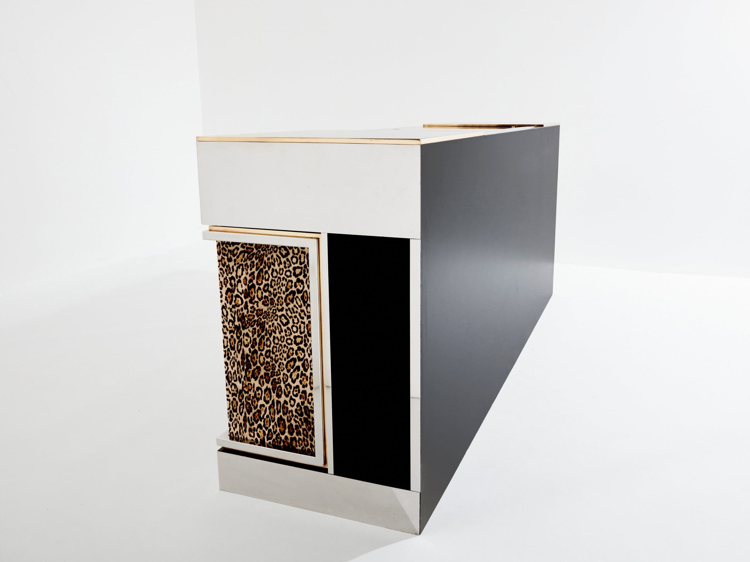 Buffet de Bar Unique de Michel Pigneres (1969)