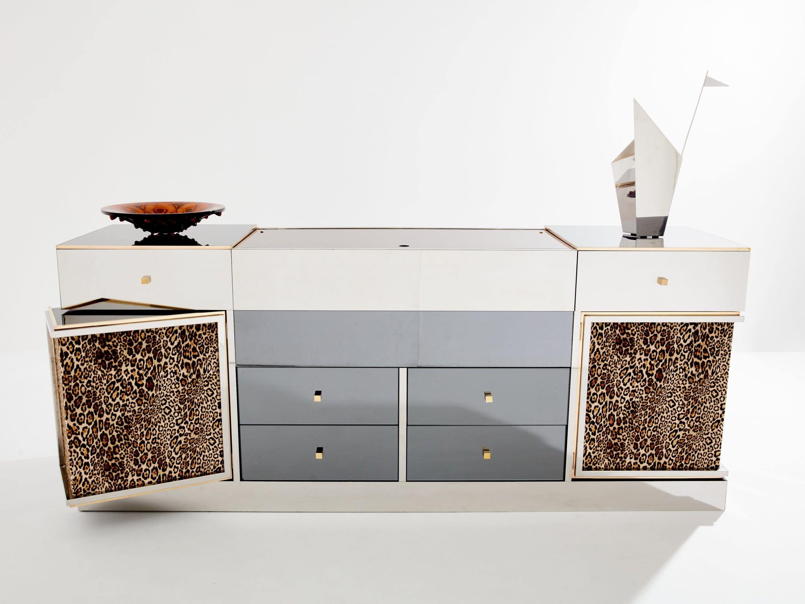 Buffet de Bar Unique de Michel Pigneres (1969)