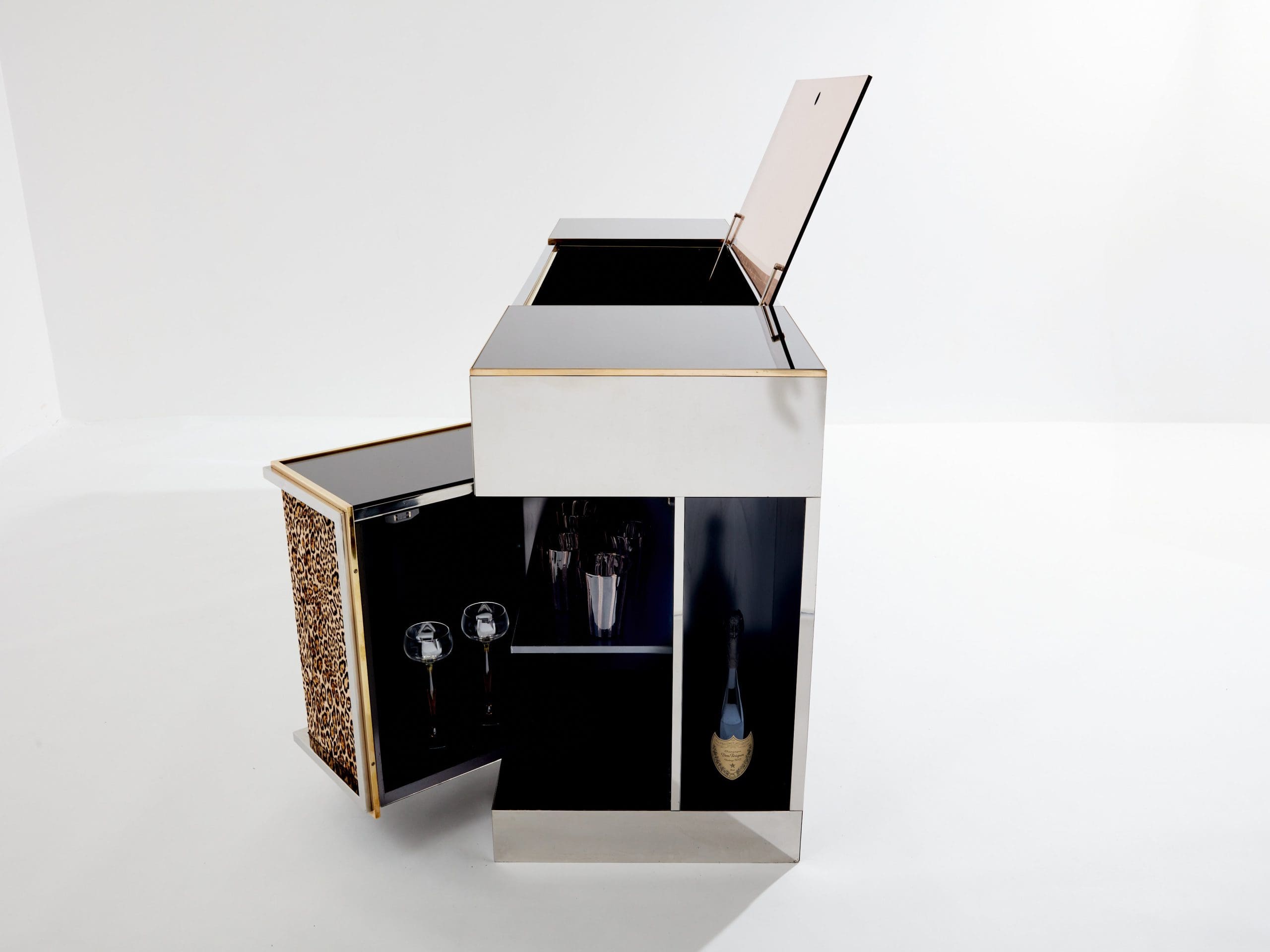 Buffet de Bar Unique de Michel Pigneres (1969)
