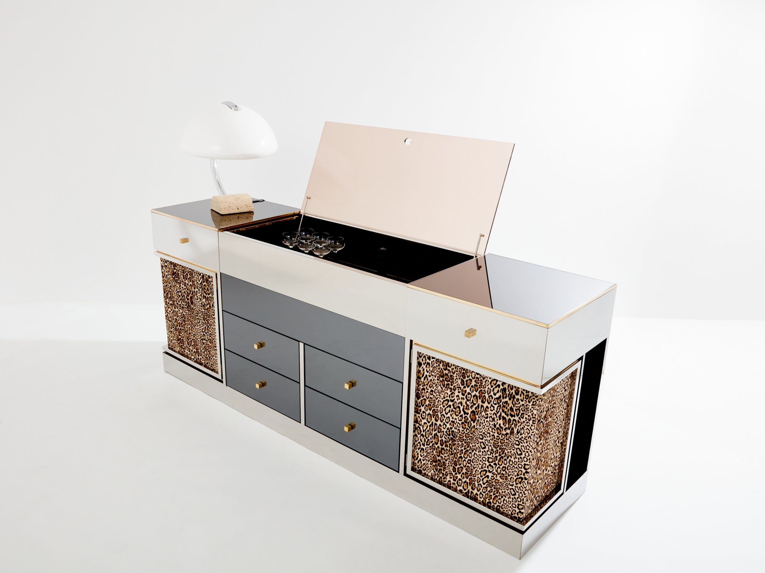 Buffet de Bar Unique de Michel Pigneres (1969)