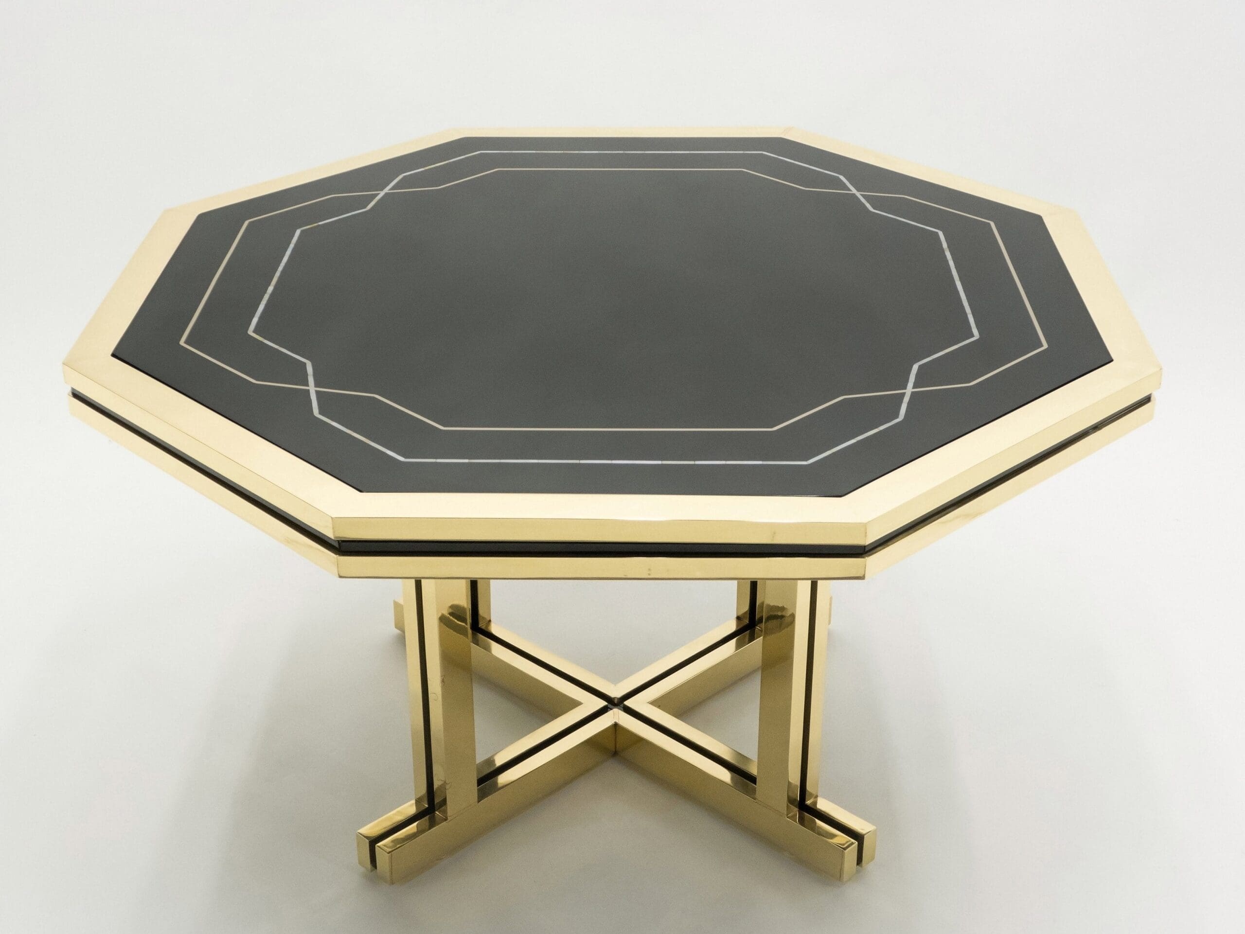 Table à Manger Octogonale en Laque Noire et Laiton de Maison Jansen, Années 1970
