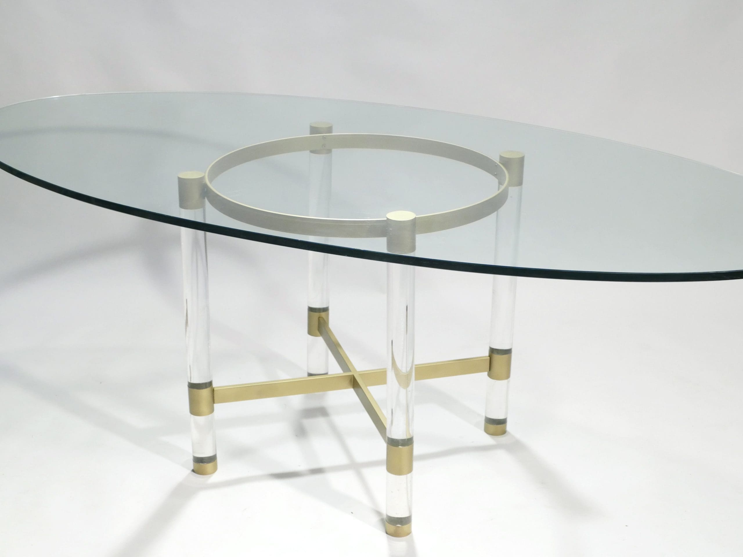 Table de salle à manger Sandro Petti en laiton et lucite pour Metalarte, années 1970