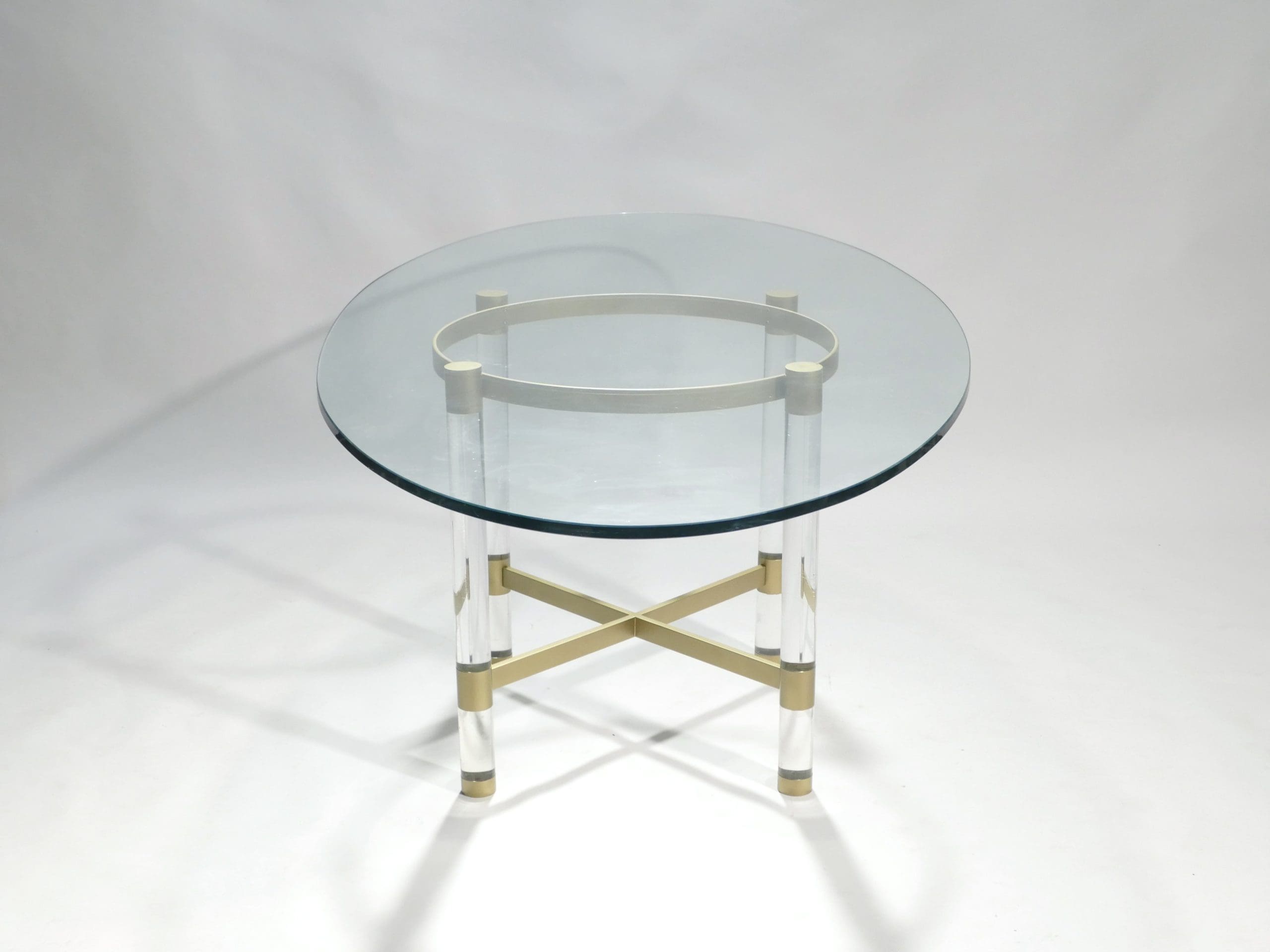 Table de salle à manger Sandro Petti en laiton et lucite pour Metalarte, années 1970