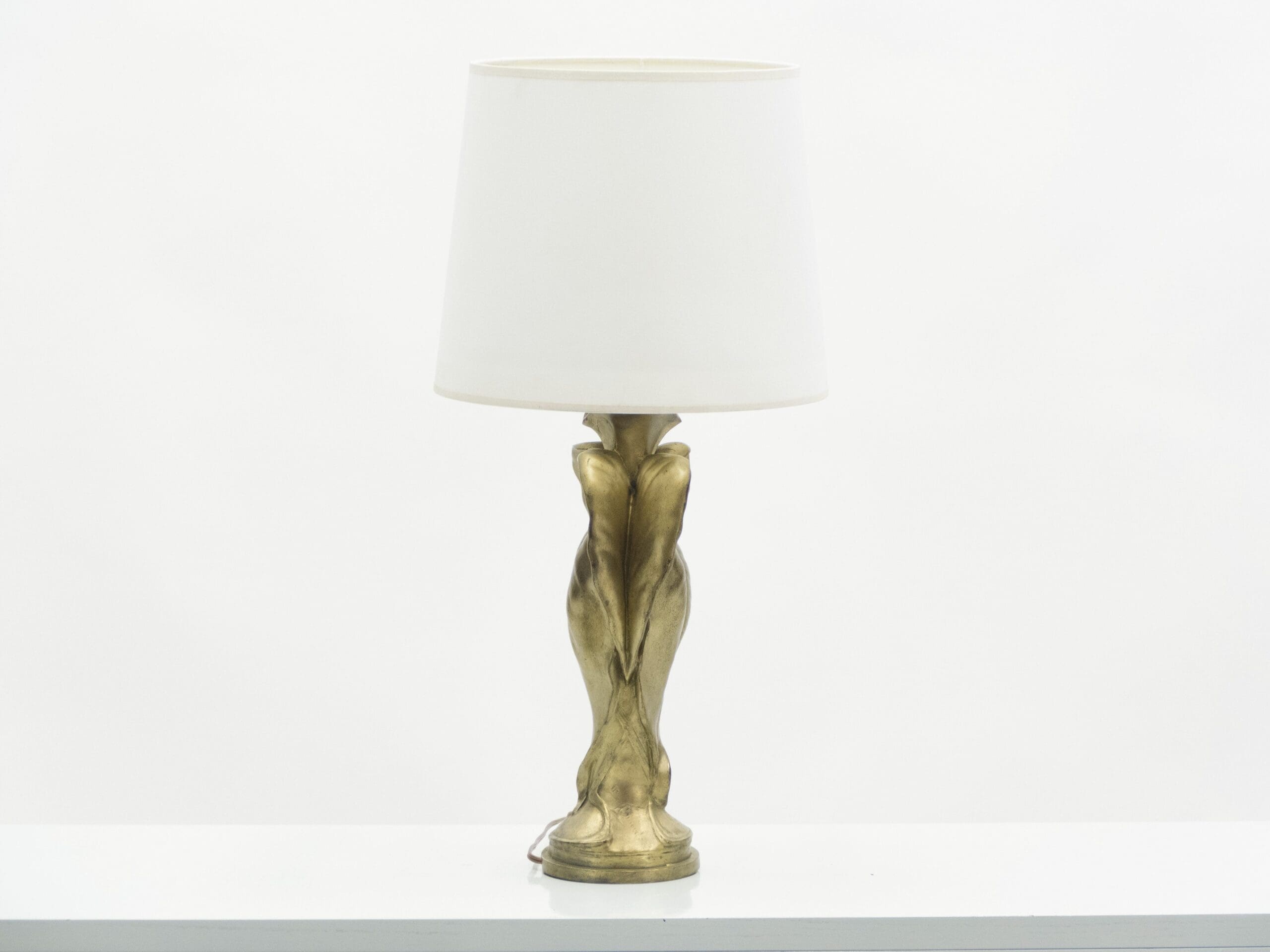 Lampe en bronze Art déco française des années 1920