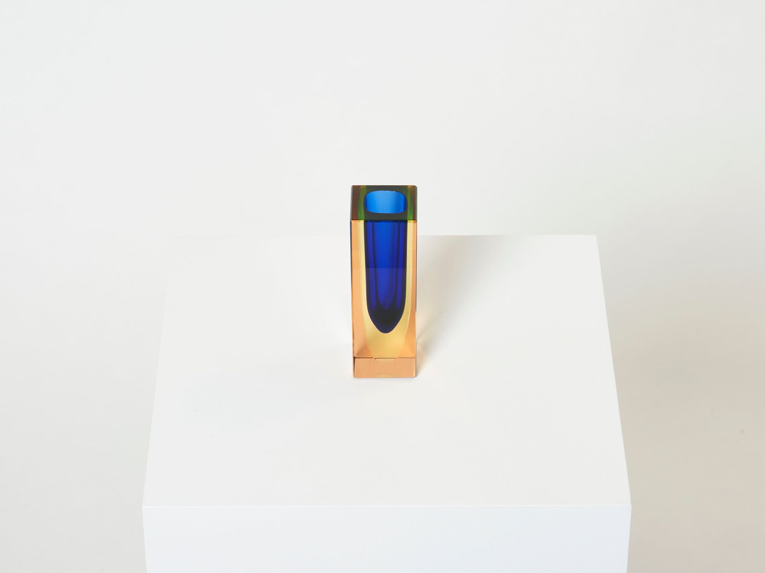 Vase Facetté Tricolore Sommerso en Verre Murano des Années 1970