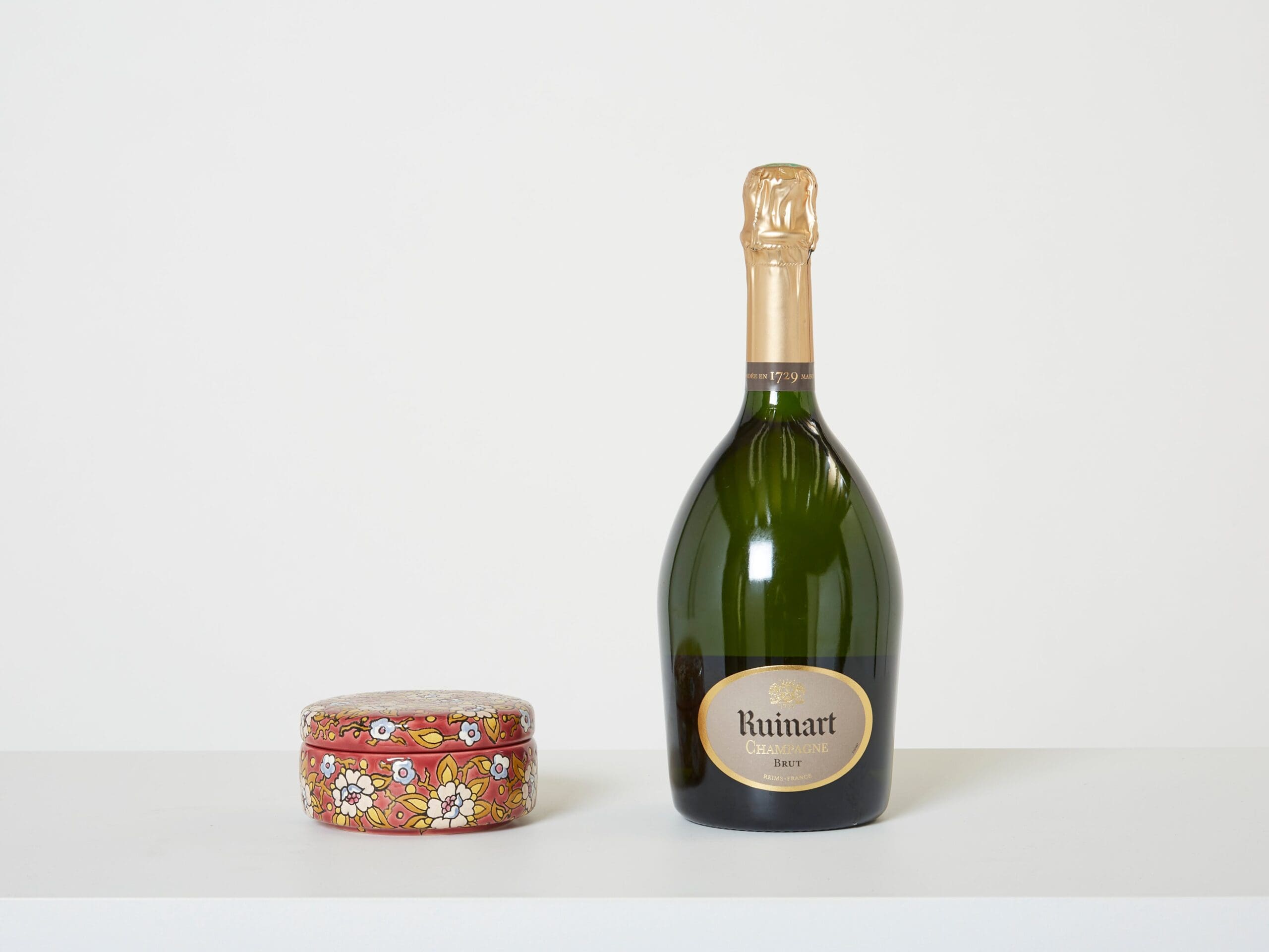 Boîte Art Déco Émaillée de Longwy, 1940 – Fleur Rouge