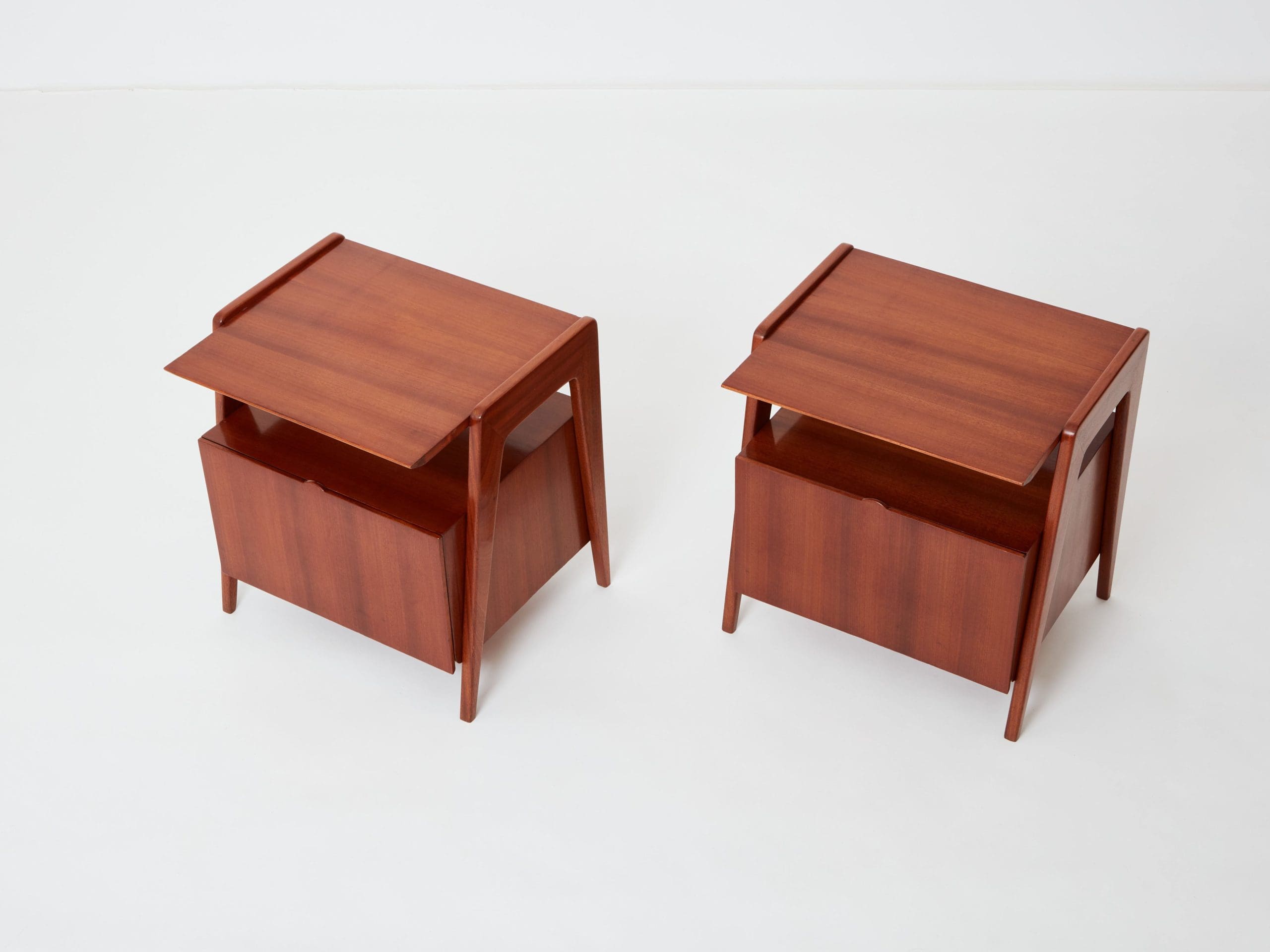 Paire de Tables de Nuit en Acajou par Silvio Cavatorta, Années 1950