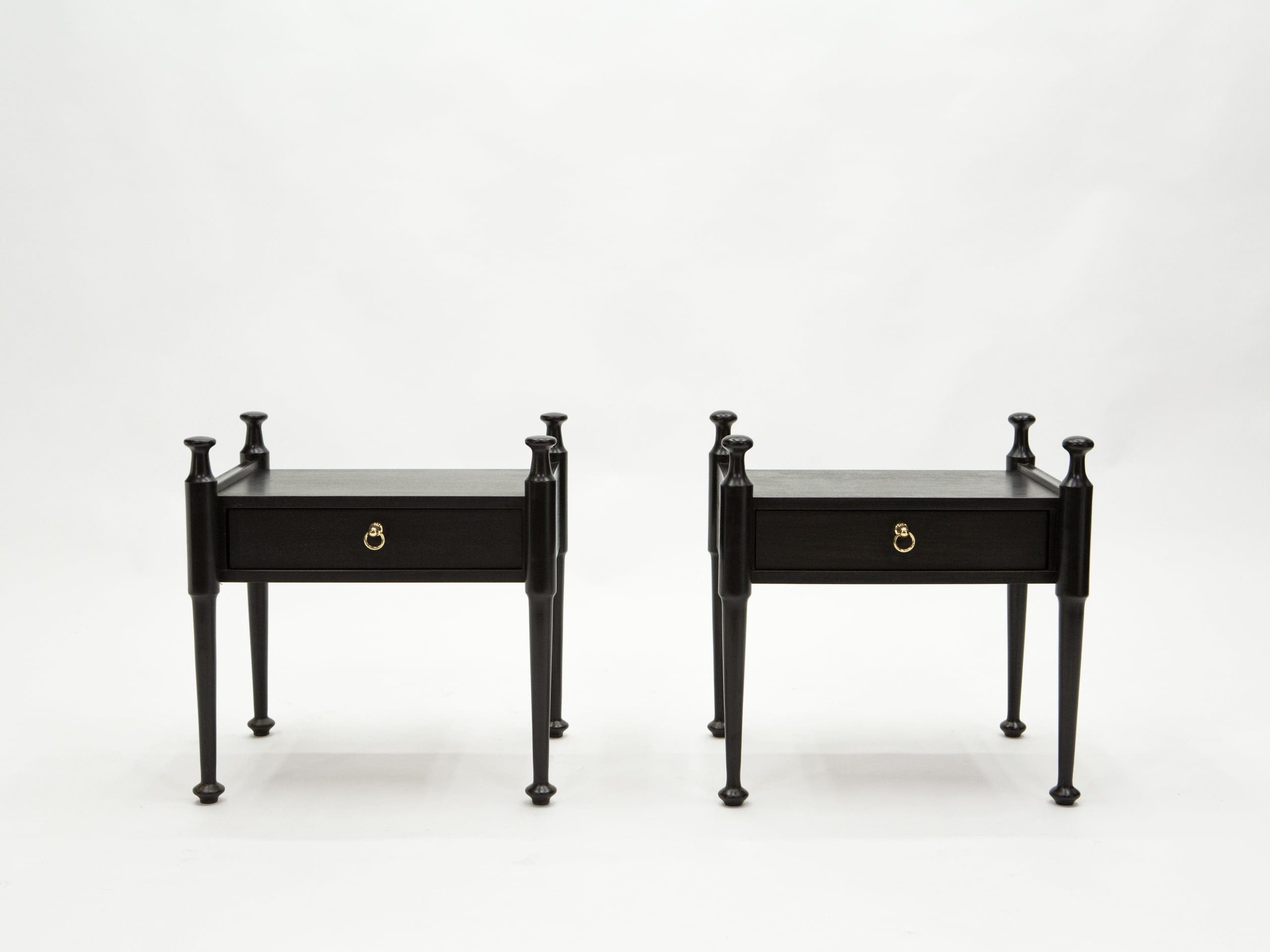 Paire de Tables de Nuit Françaises en Chêne Teinté Noir et Laiton, Années 1970