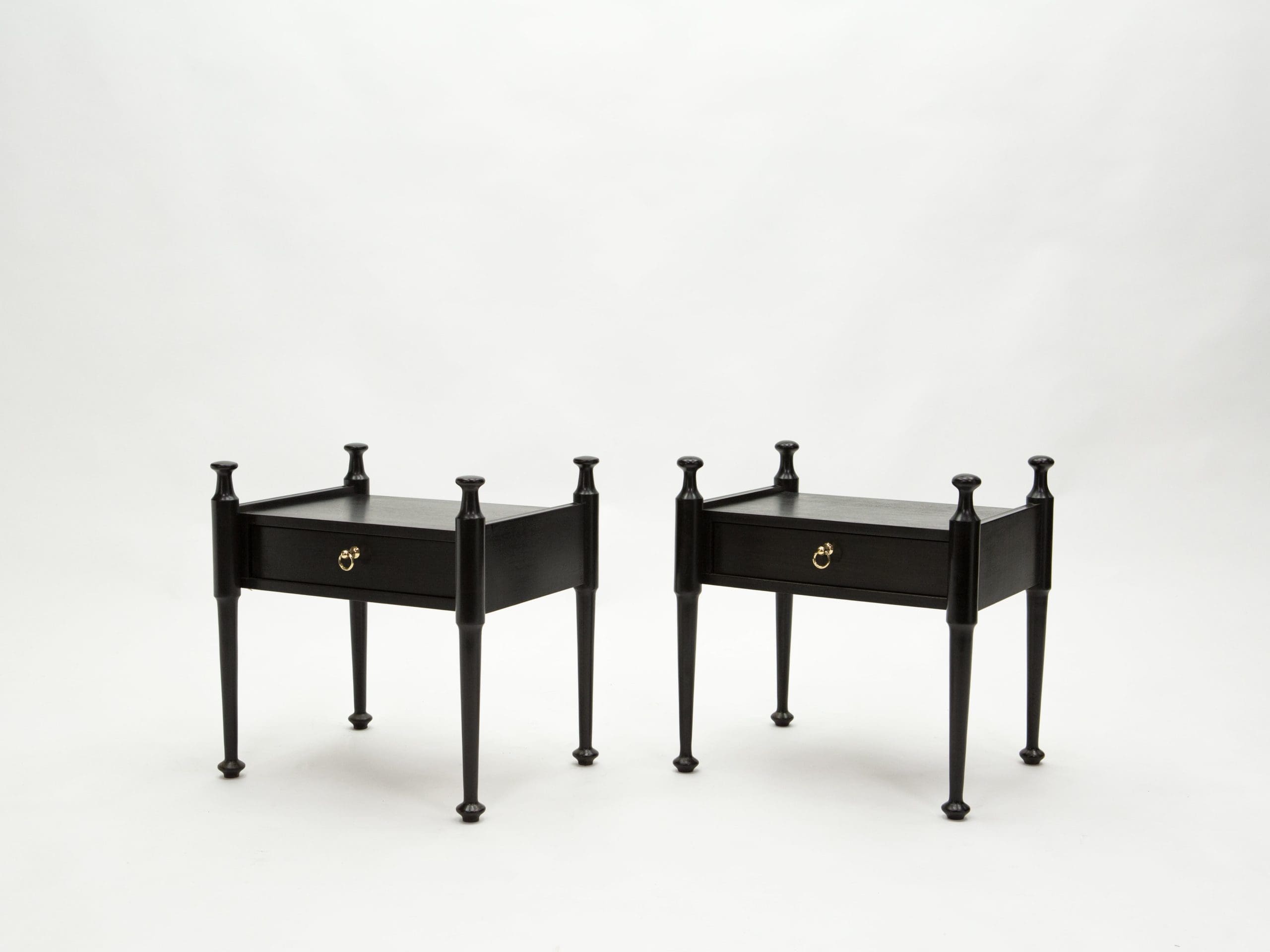 Paire de Tables de Nuit Françaises en Chêne Teinté Noir et Laiton, Années 1970
