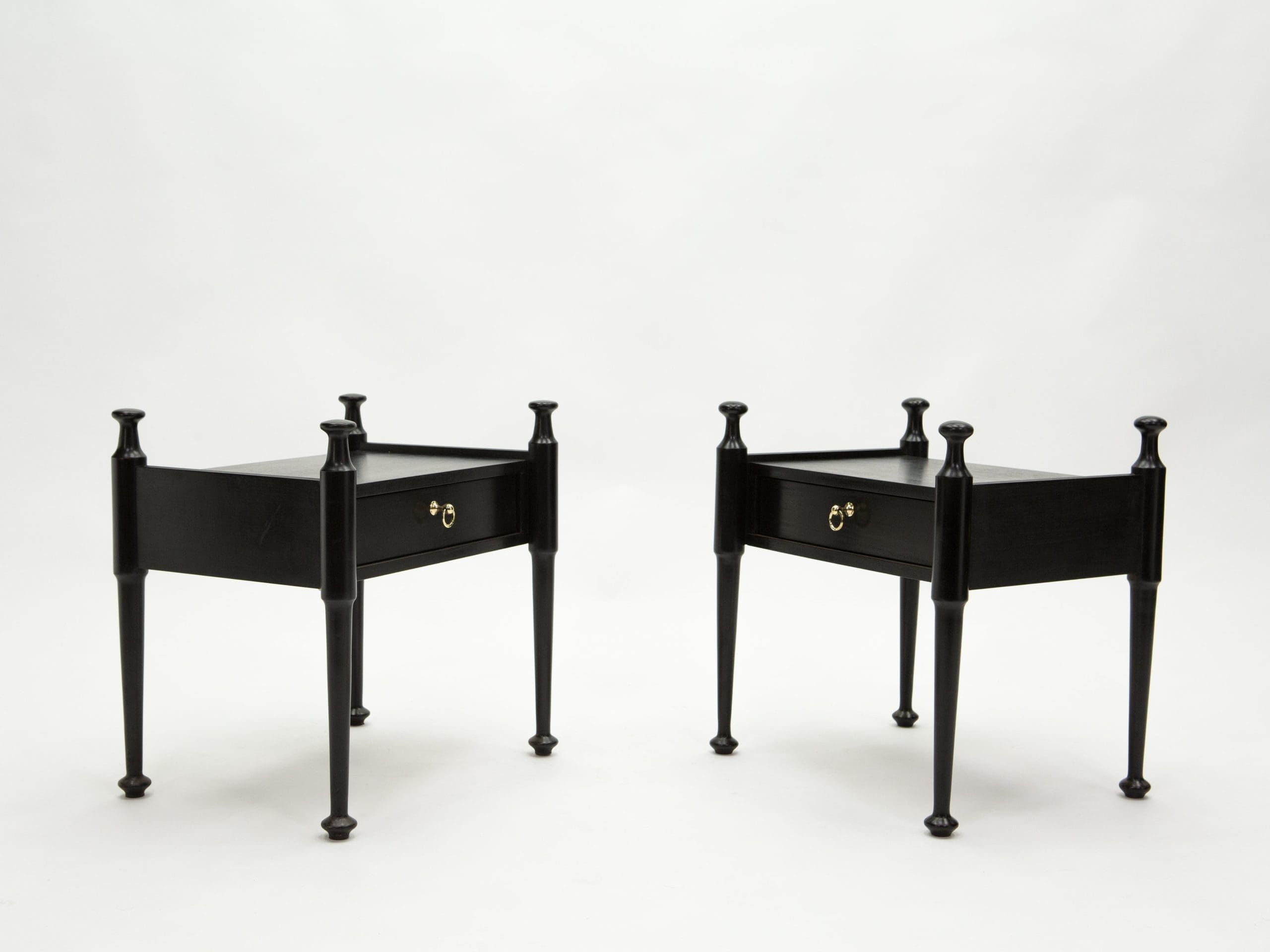 Paire de Tables de Nuit Françaises en Chêne Teinté Noir et Laiton, Années 1970