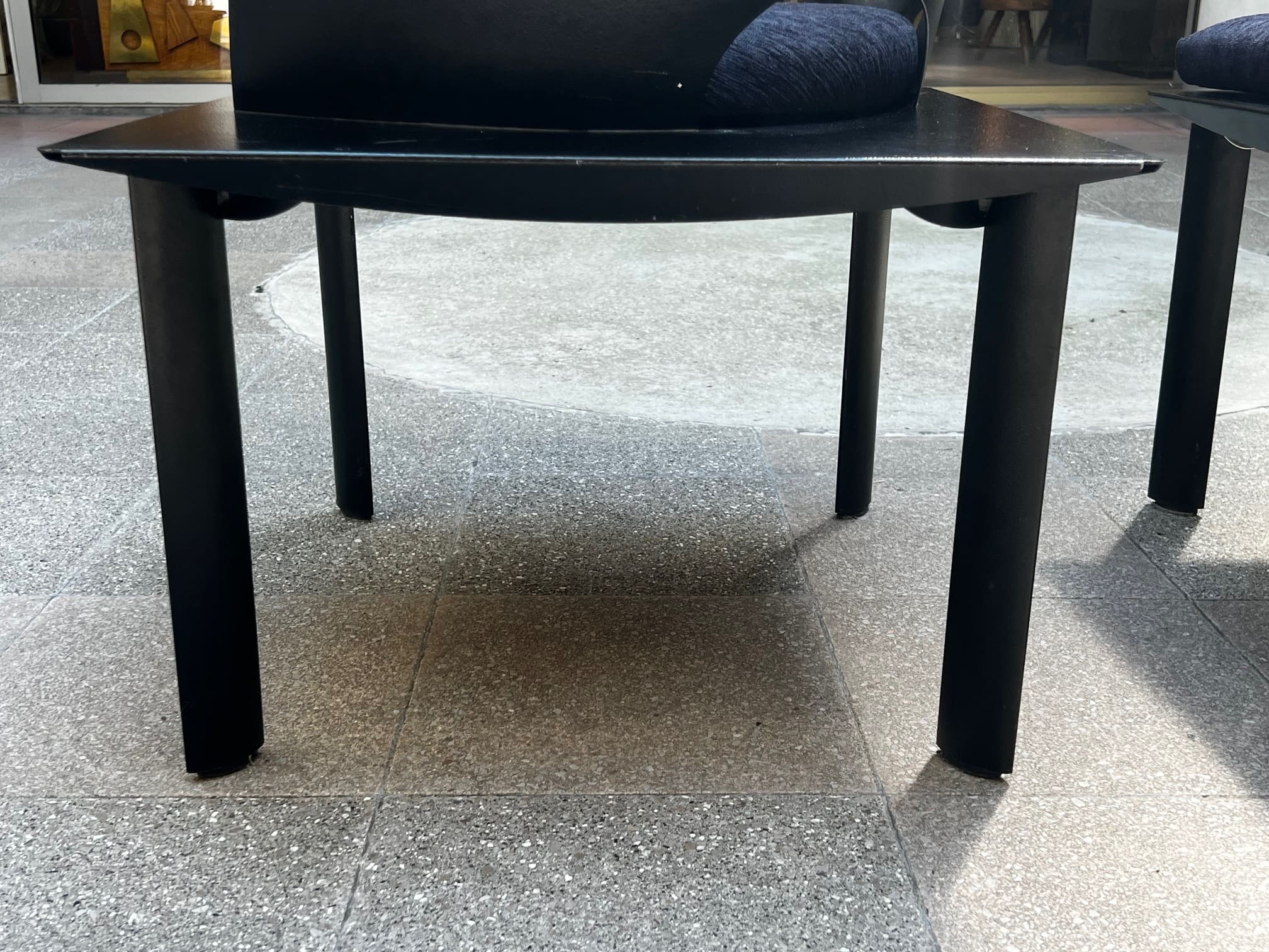 Paire de Chaises en Métal Laqué Noir par Patrice Bonneau