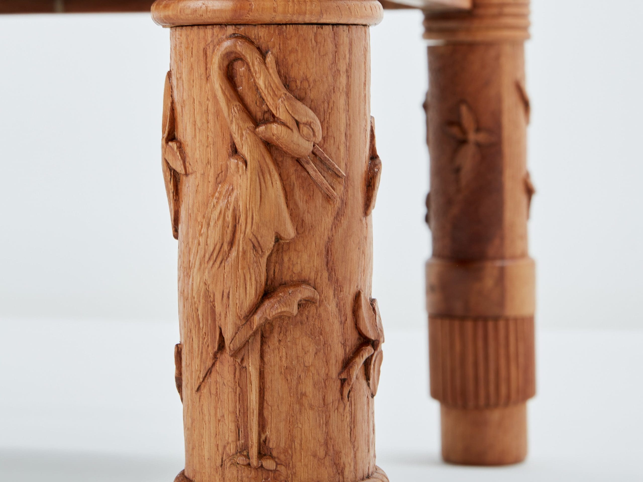 Table Basse Monumentale en Frêne Sculpté par Pier Luigi Colli, Années 1950