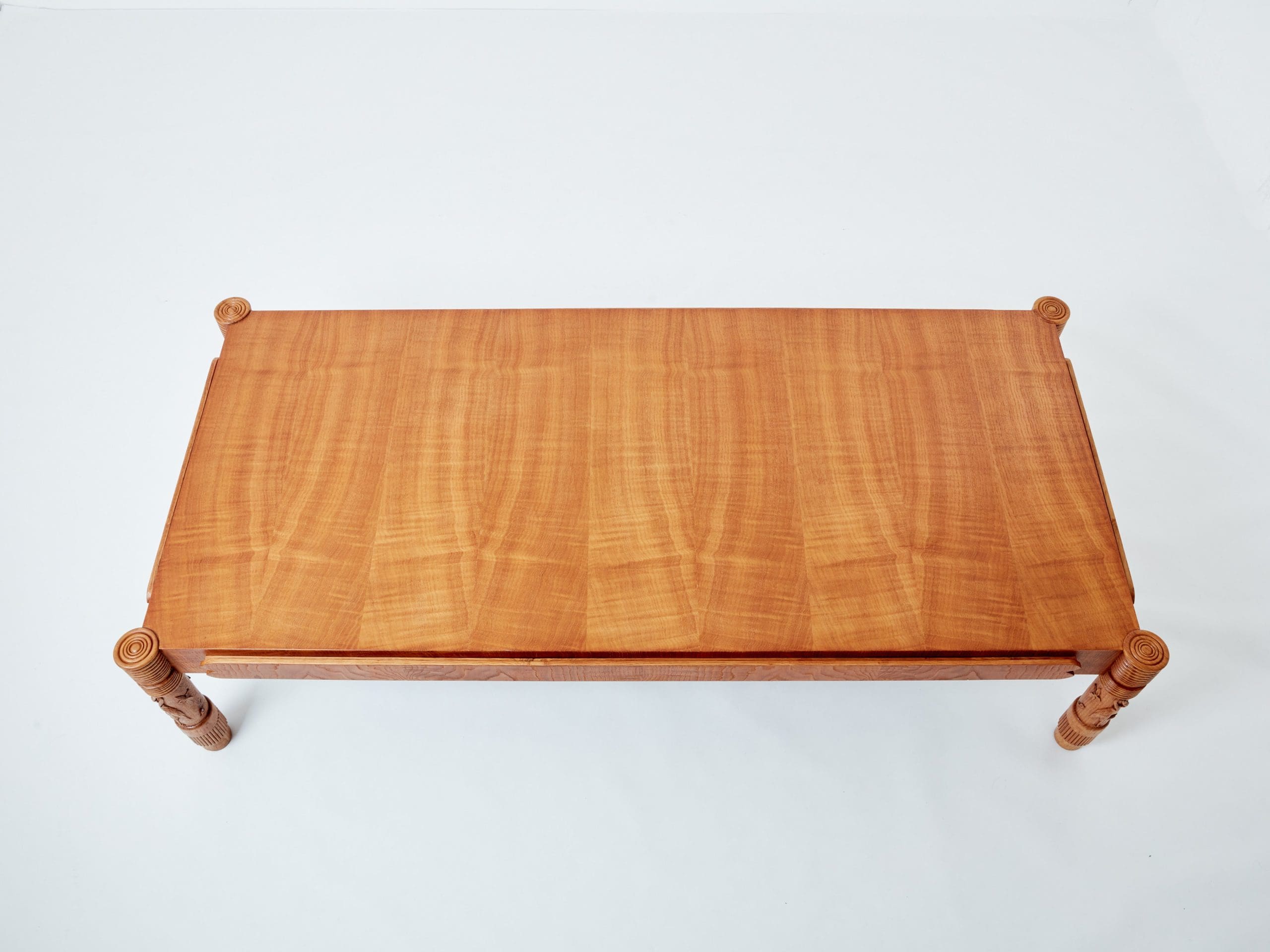 Table Basse Monumentale en Frêne Sculpté par Pier Luigi Colli, Années 1950