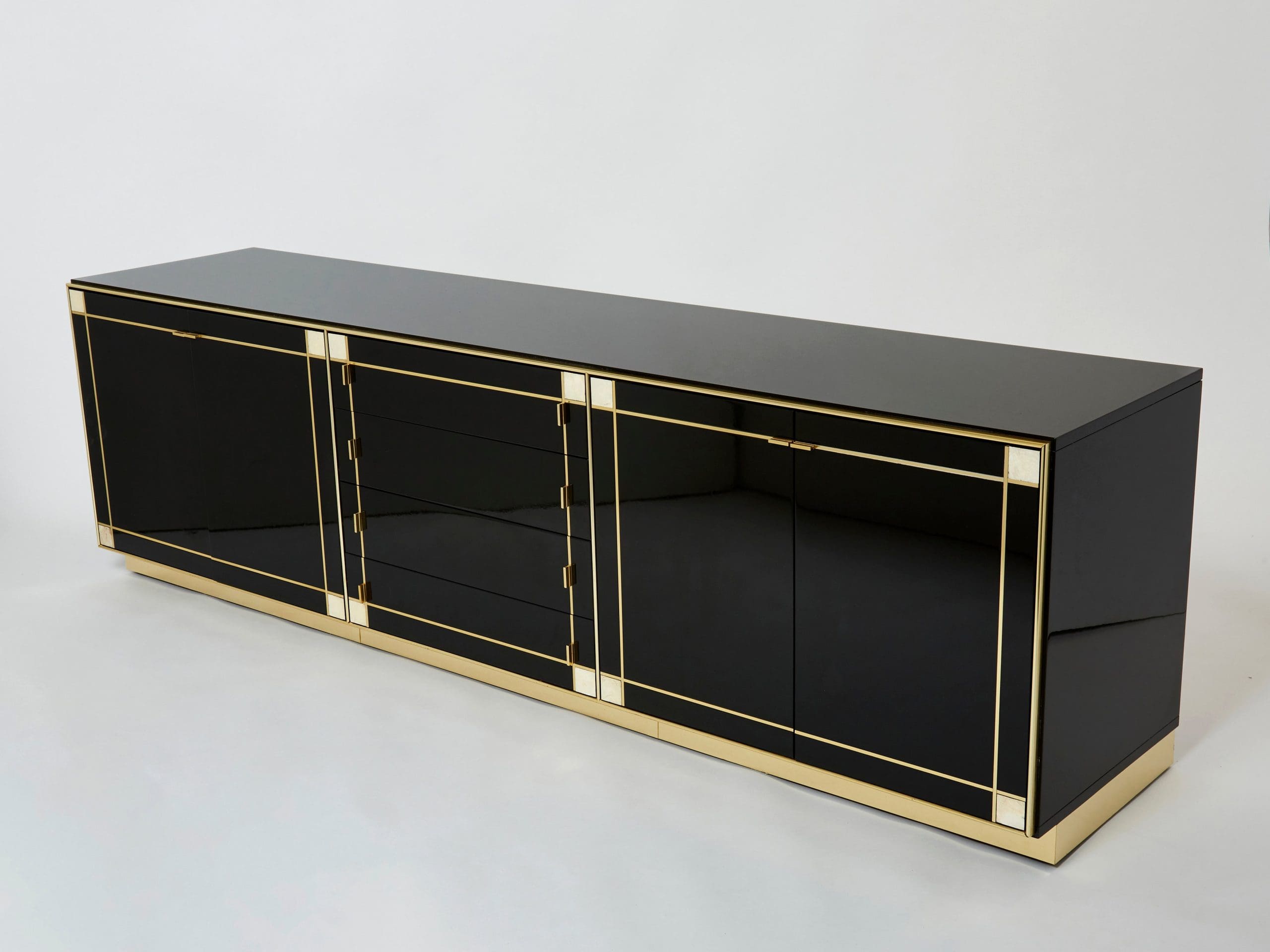 Sideboard Pierre Cardin en Laiton et Laque Noire avec Incrustations en Nacre, Années 1980