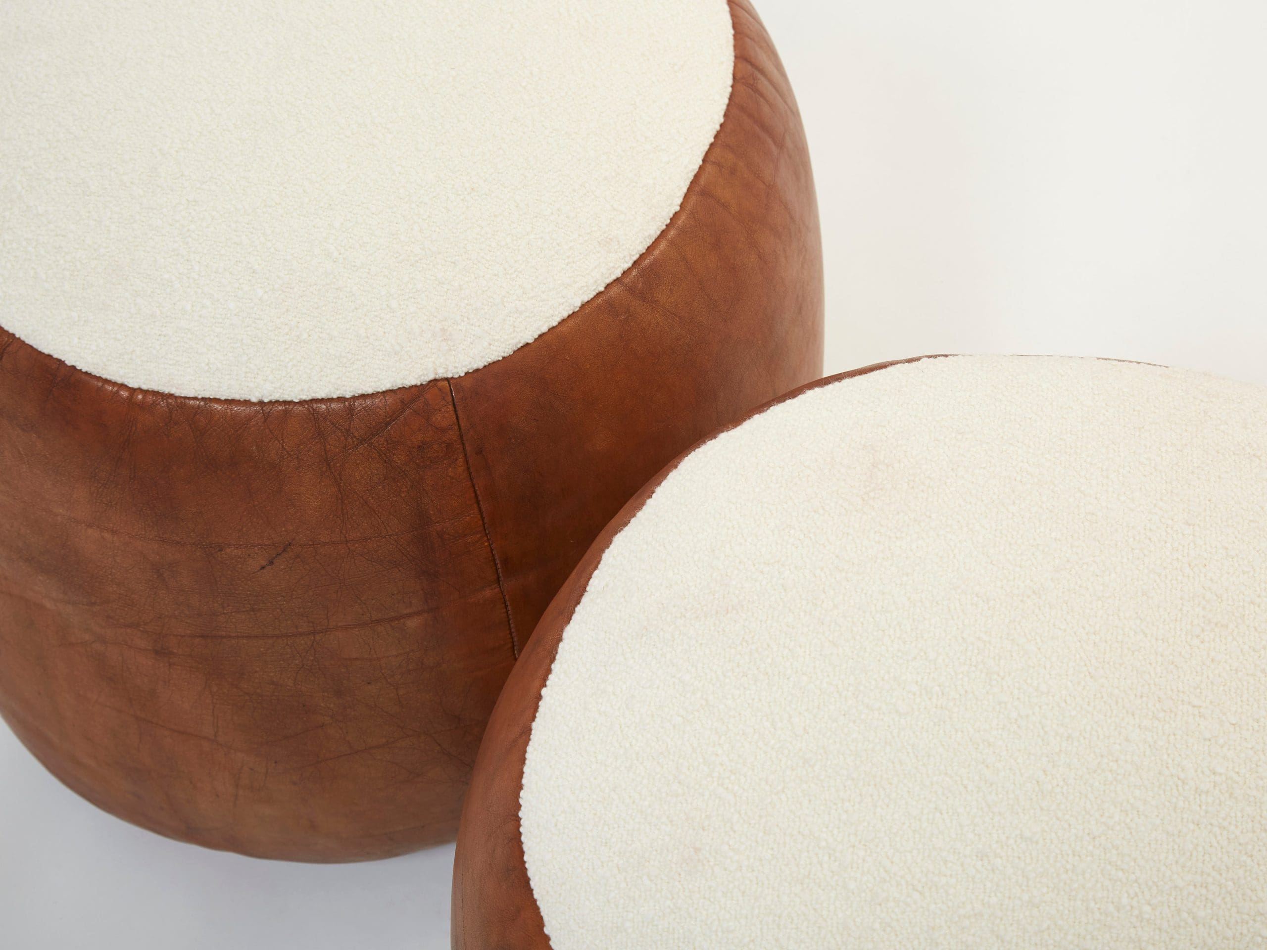 Ensemble de Deux Canapés Croissant par Raphaël Raffel, Cuir et Bouclé, Années 1970