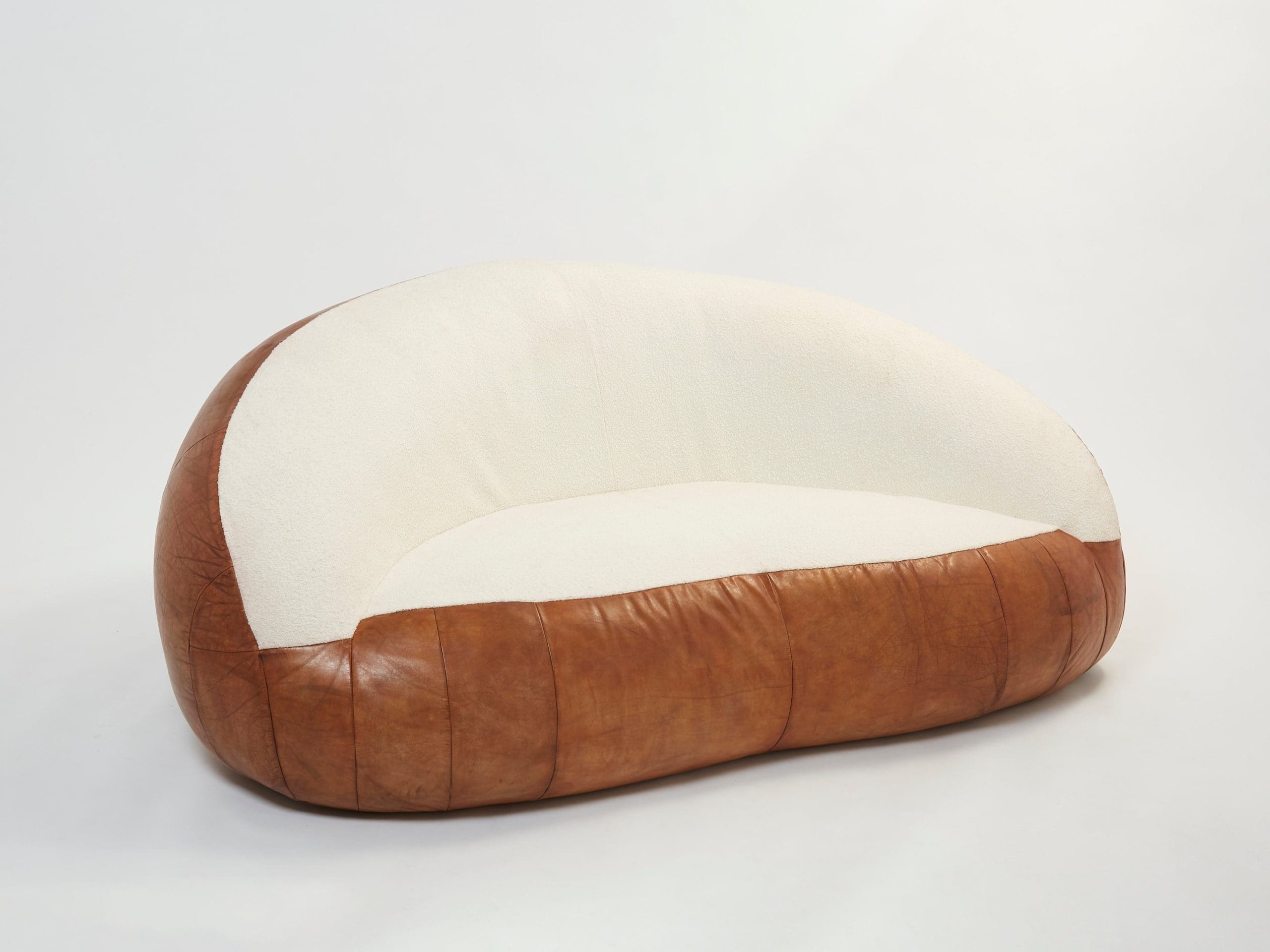 Ensemble de Deux Canapés Croissant par Raphaël Raffel, Cuir et Bouclé, Années 1970