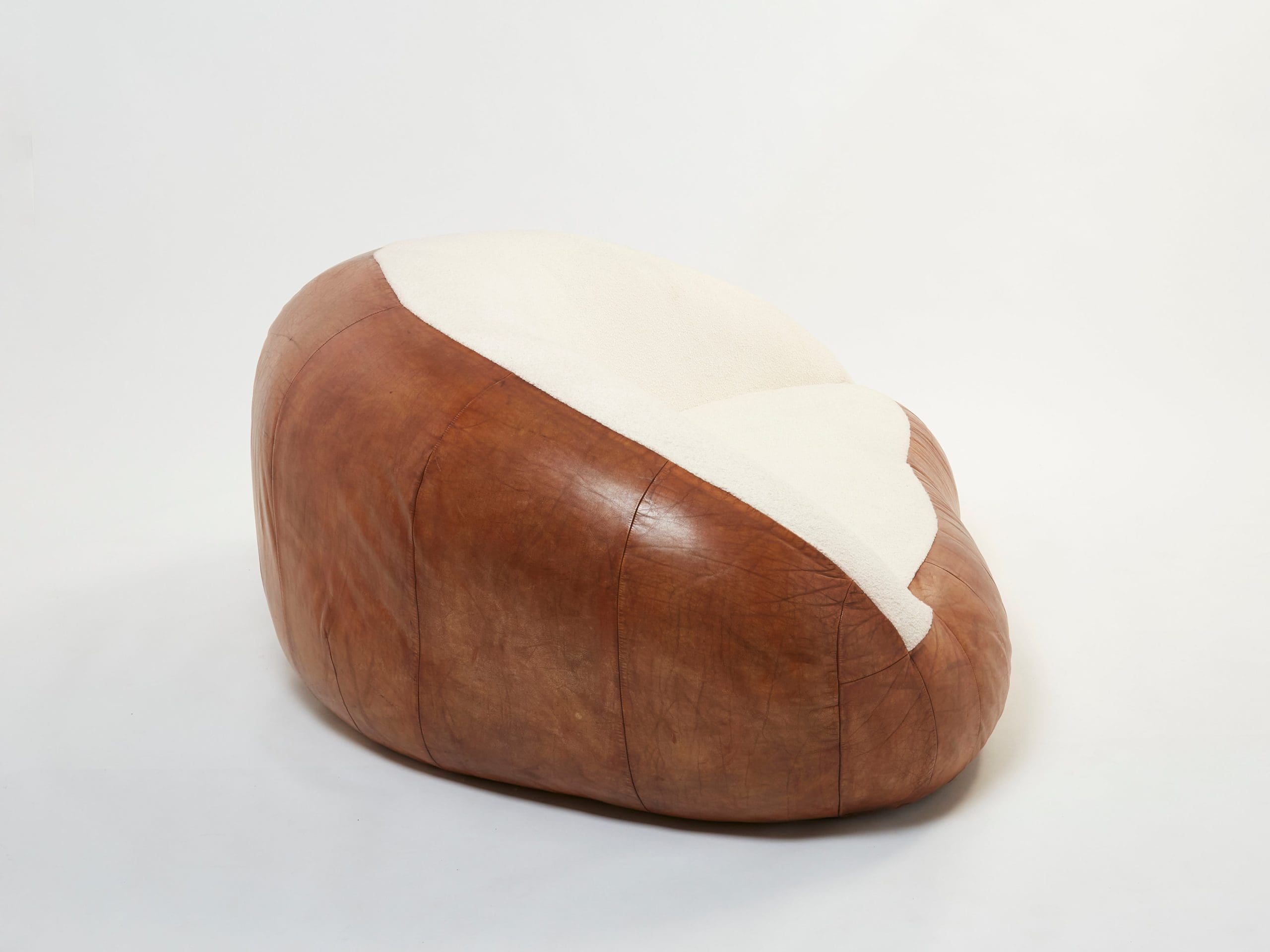 Ensemble de Deux Canapés Croissant par Raphaël Raffel, Cuir et Bouclé, Années 1970