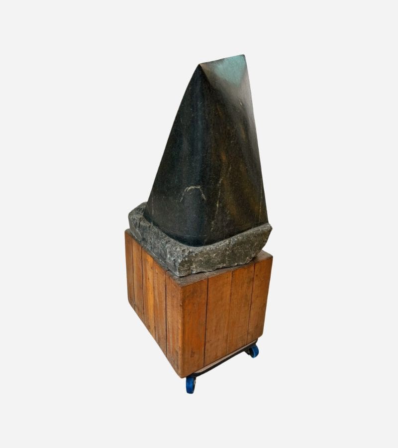 Sculpture « La Vague » d’Arden Scott en Marbre et Socle en Bois, Vers 1990