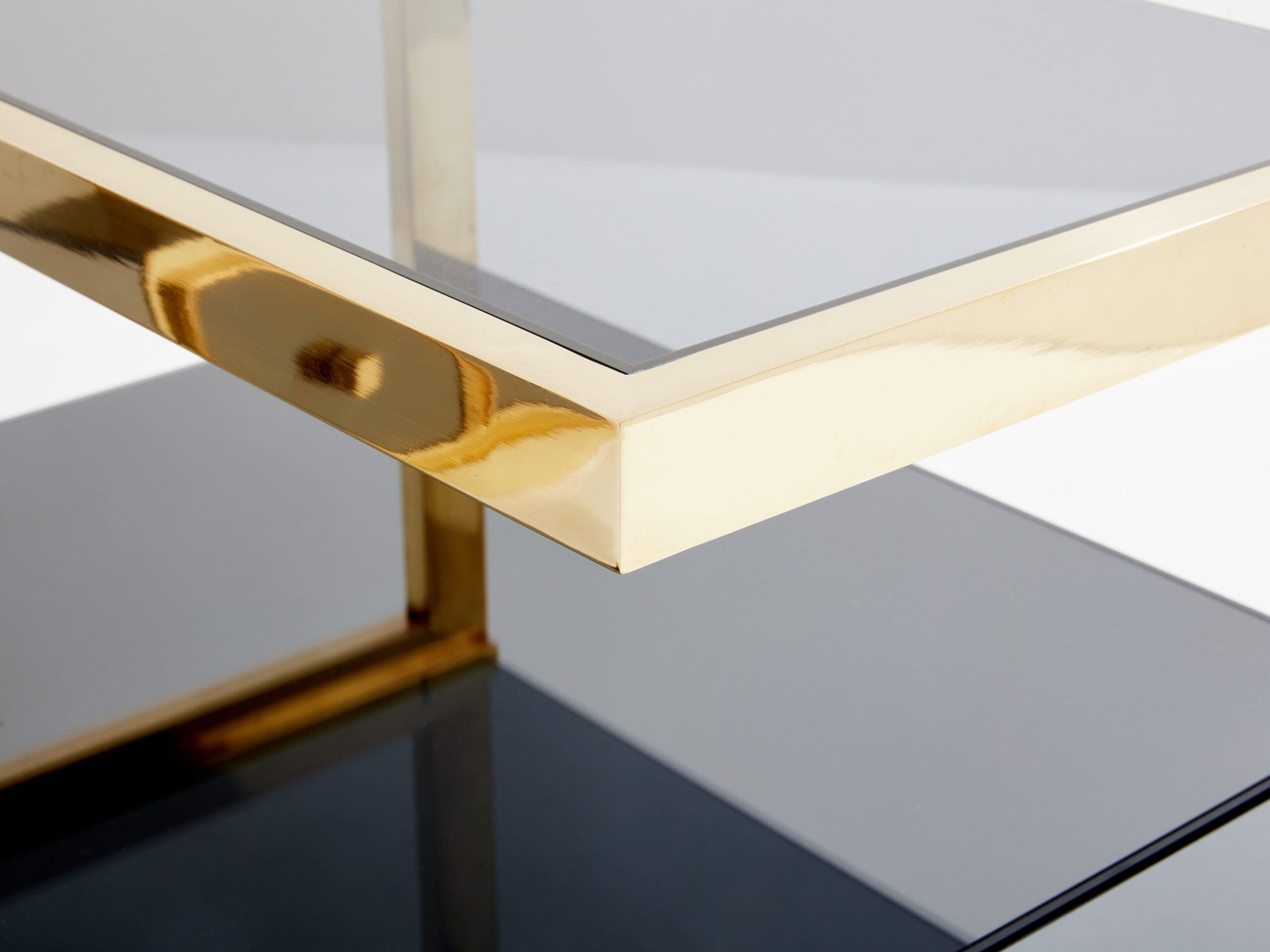 Tables de chevet en laiton et miroir fumé par Michel Pigneres : Joyaux du design français des années 70