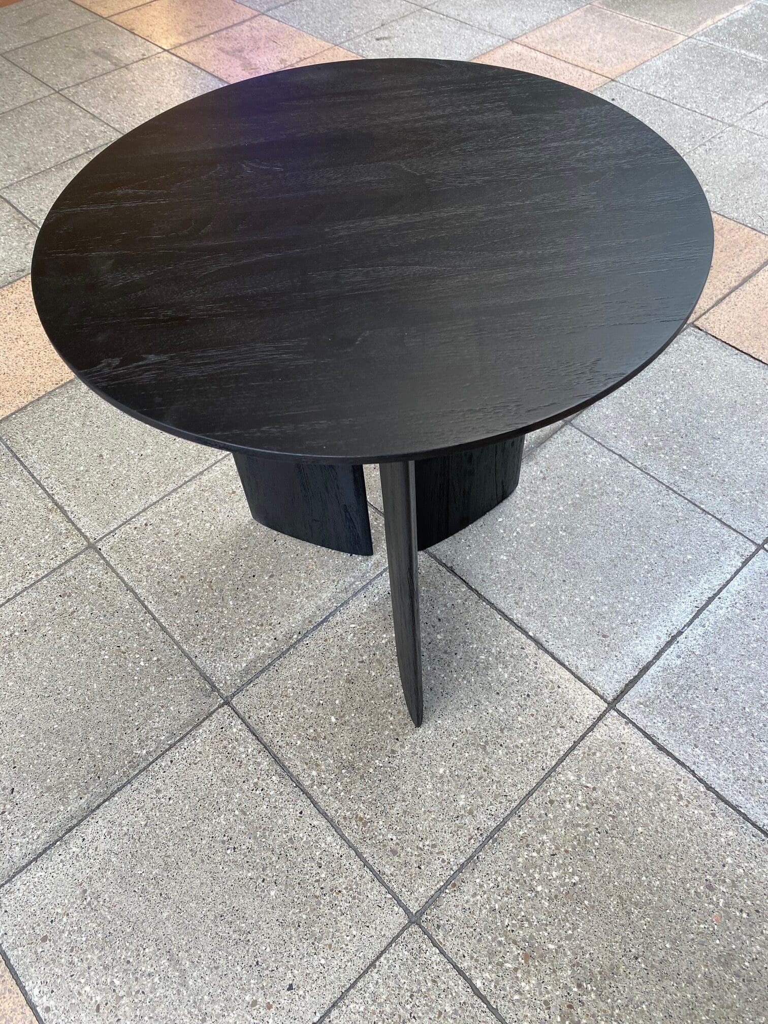 Table d’appoint Cove – Ethnicraft