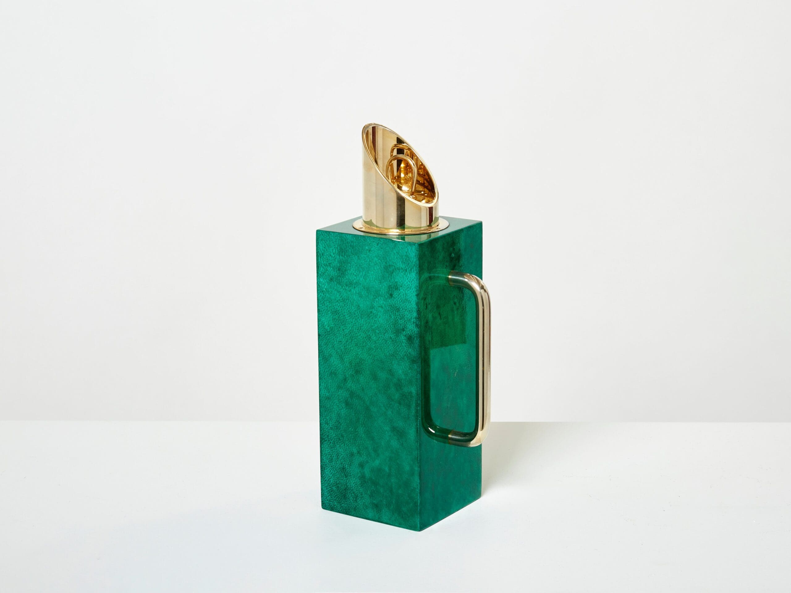Pichet Thermos en Parchemin Vert et Laiton par Aldo Tura : Joyau du Design Italien des Années 60