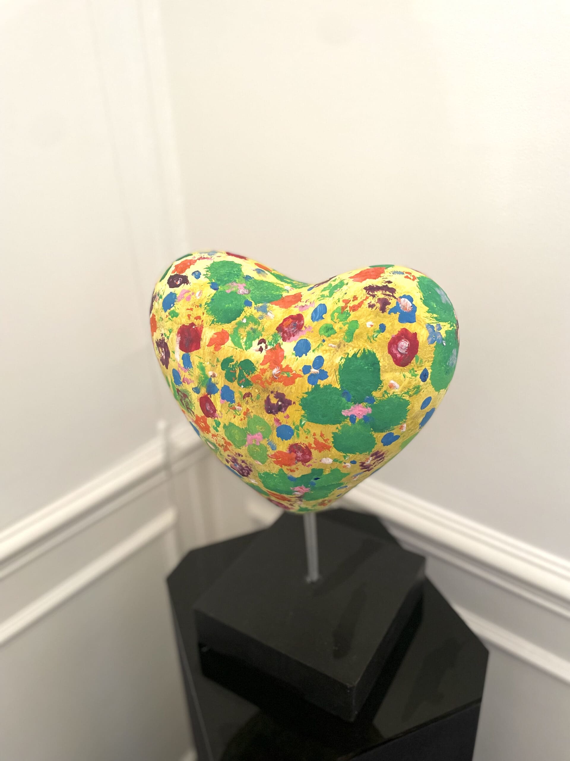 Sculpture « Cœur Fleuri » dans le Style de Jim Dine