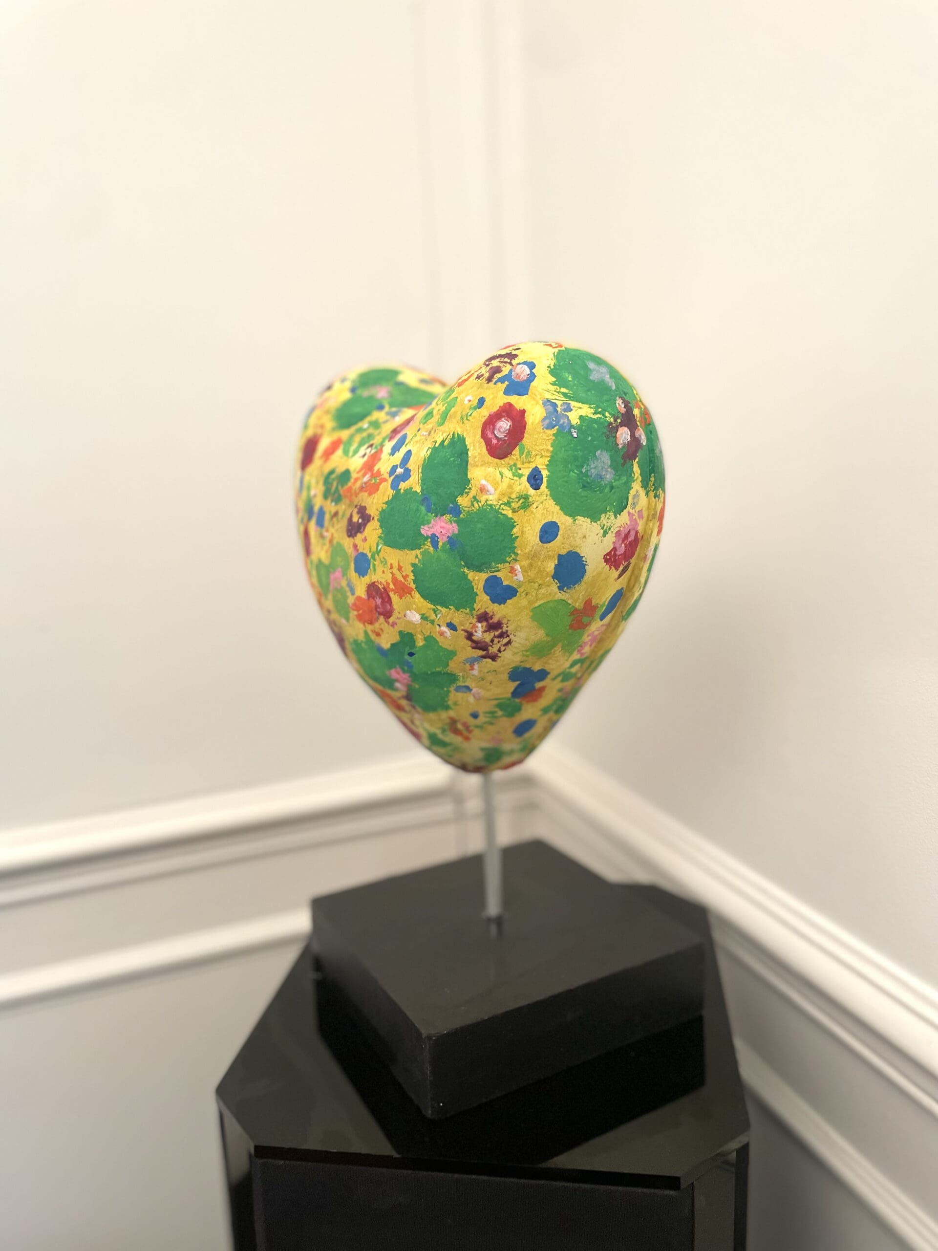 Sculpture « Cœur Fleuri » dans le Style de Jim Dine